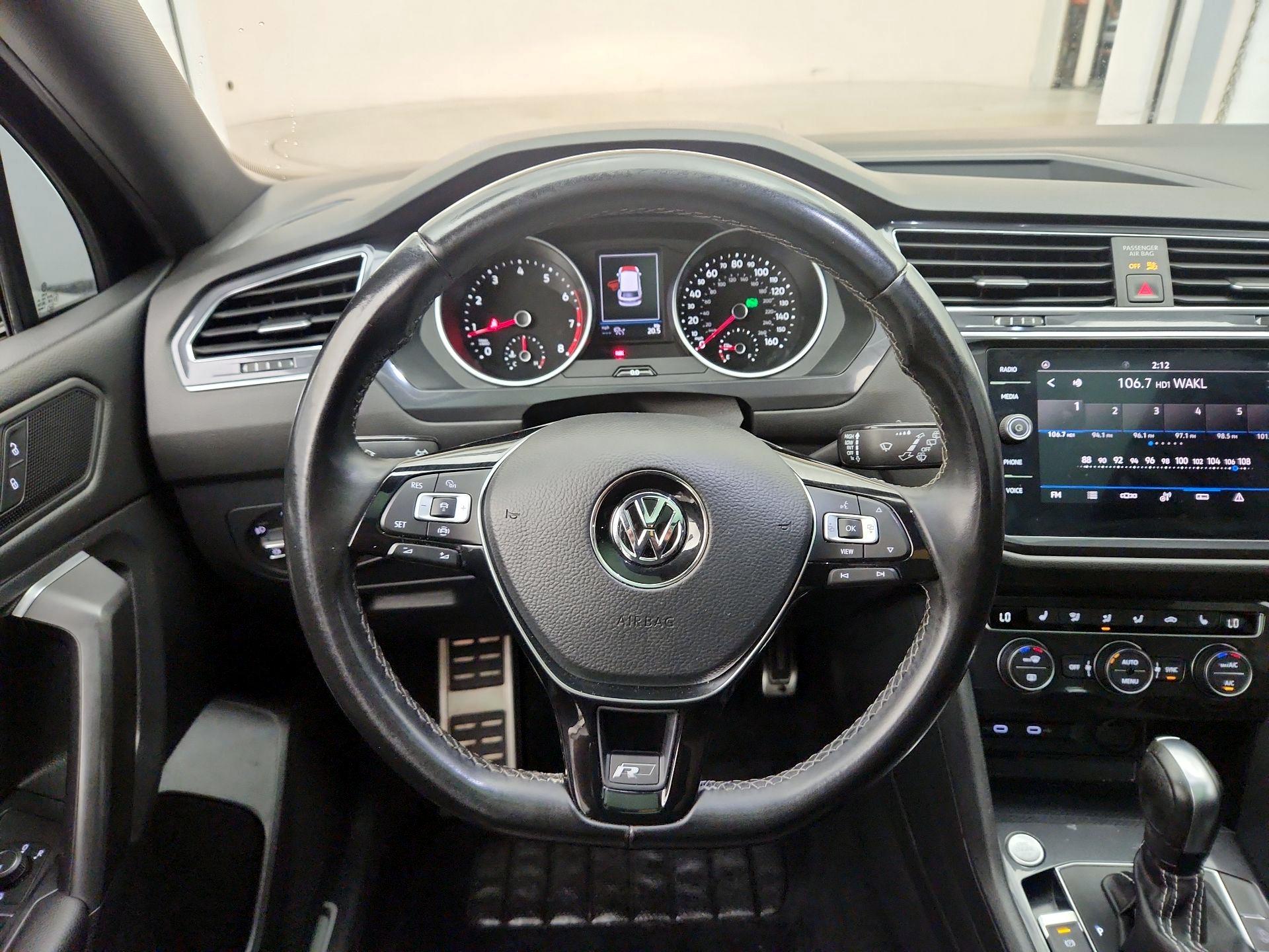 Thumbnail: 2021 Volkswagen Tiguan - 10