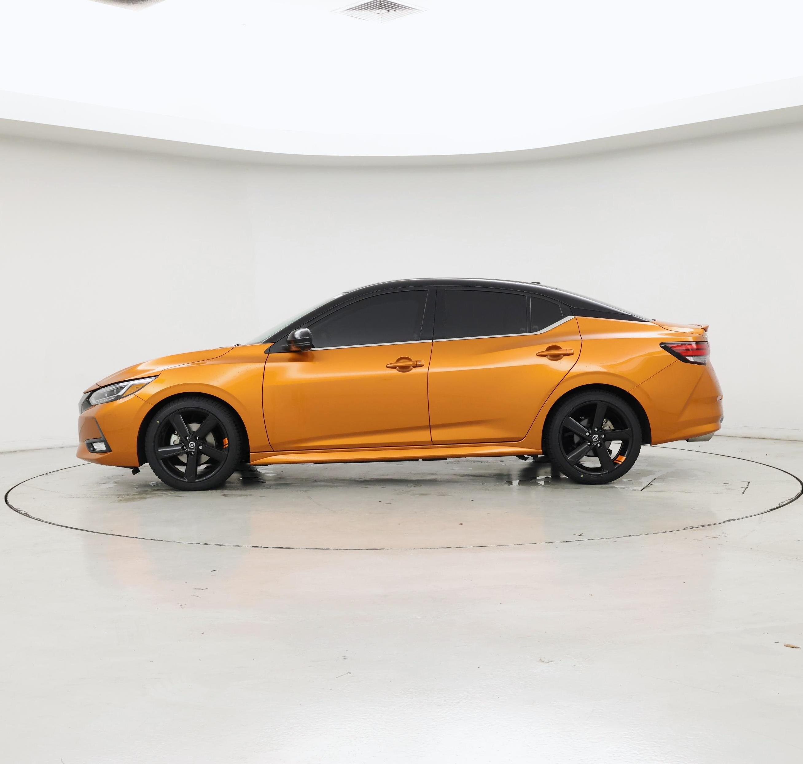 Thumbnail: 2023 Nissan Sentra - 3