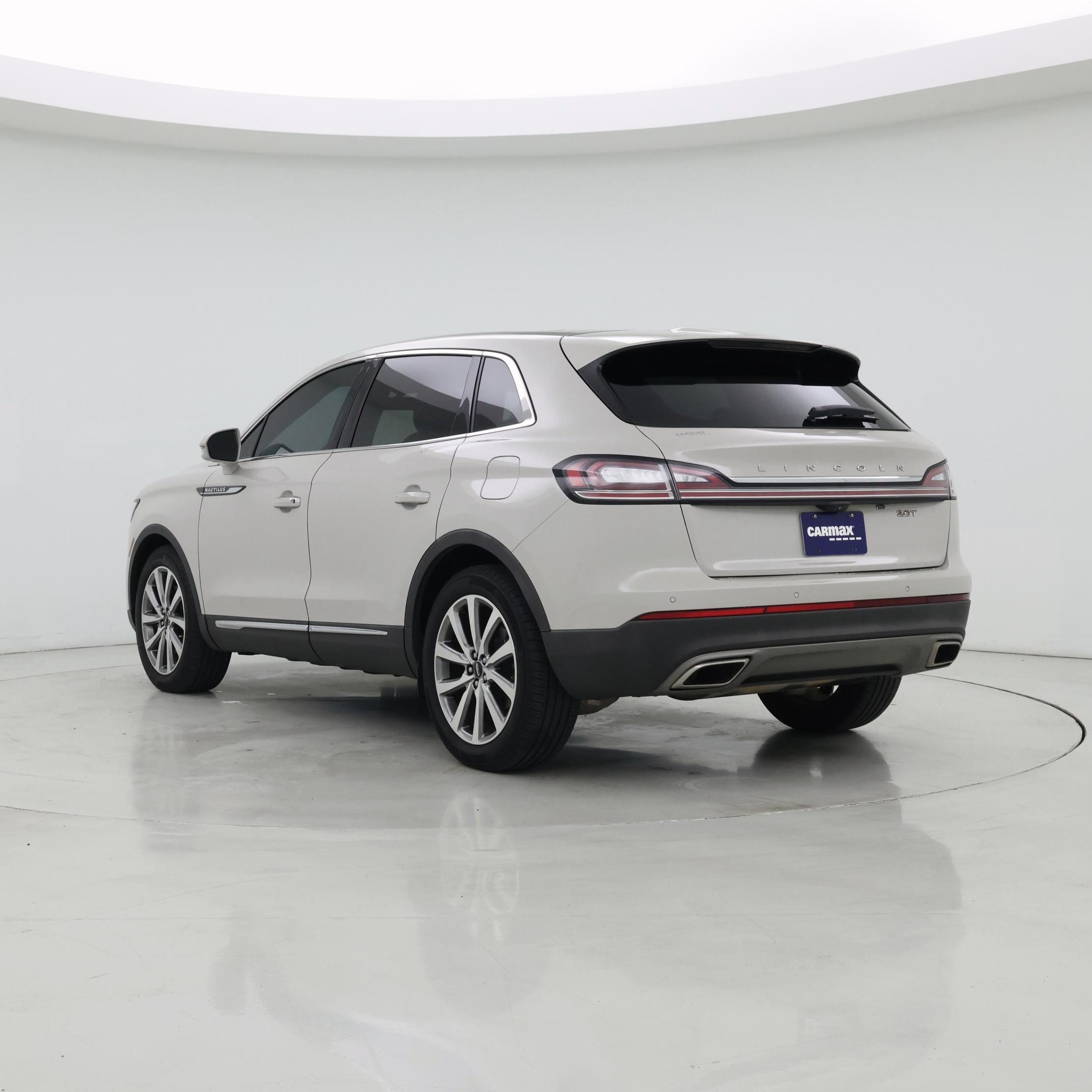 Thumbnail: 2019 Lincoln Nautilus - 2