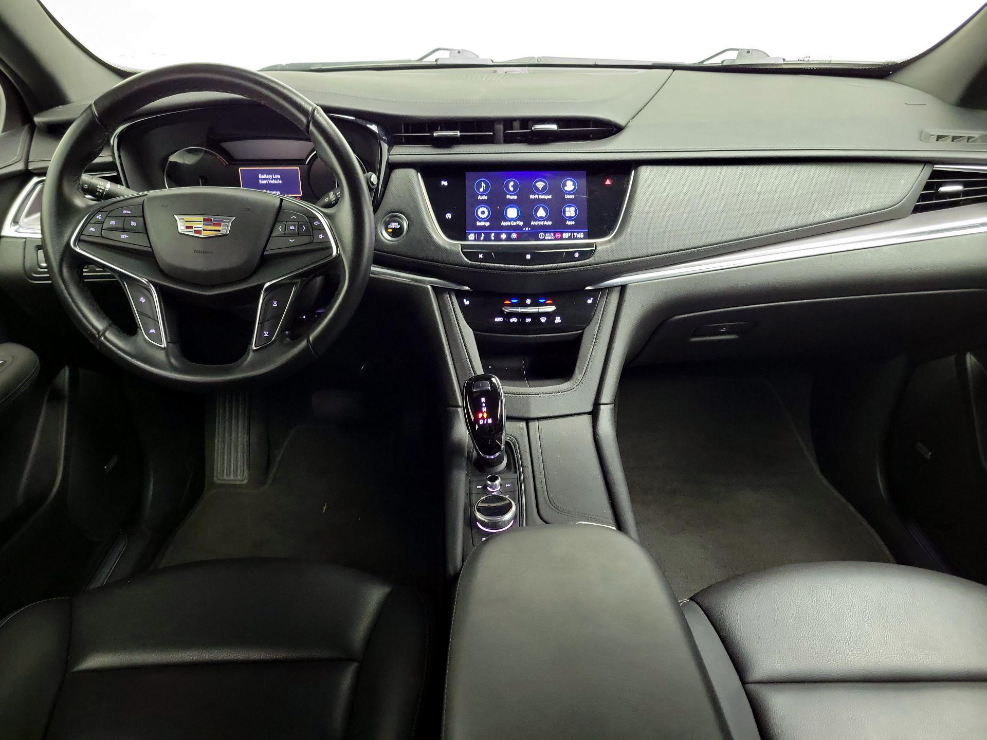 Thumbnail: 2021 Cadillac XT5 - 9