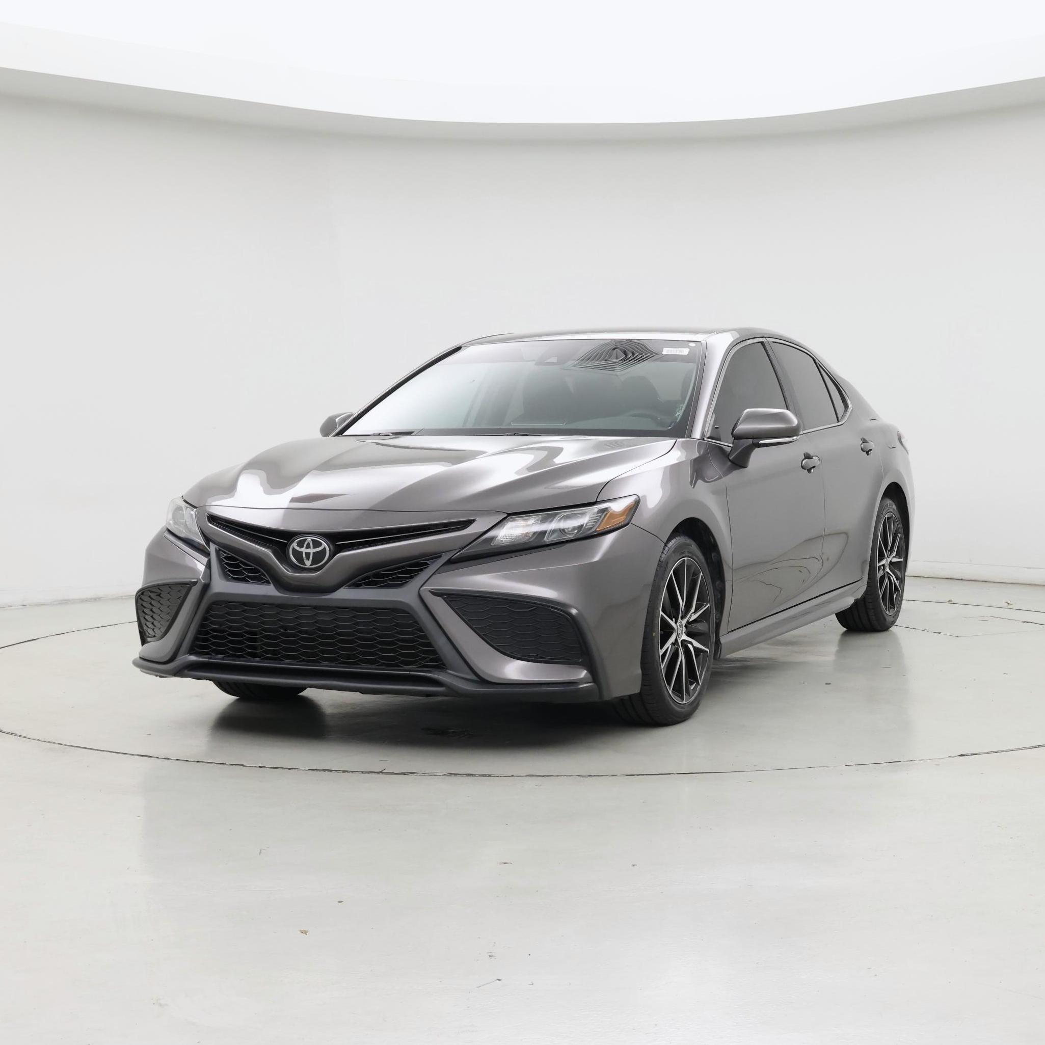 Thumbnail: 2022 Toyota Camry - 4