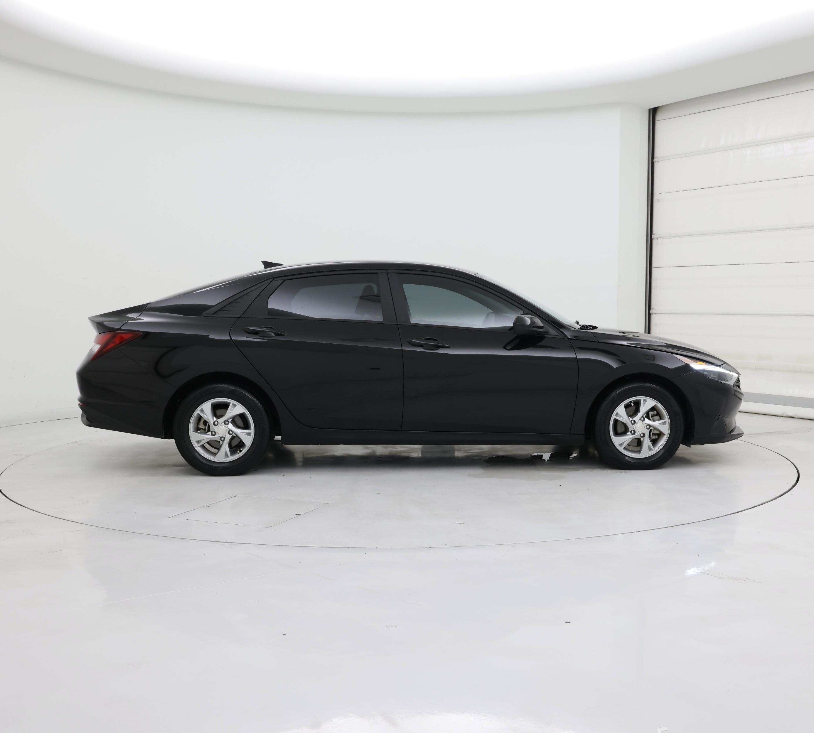 Thumbnail: 2022 Hyundai Elantra - 7