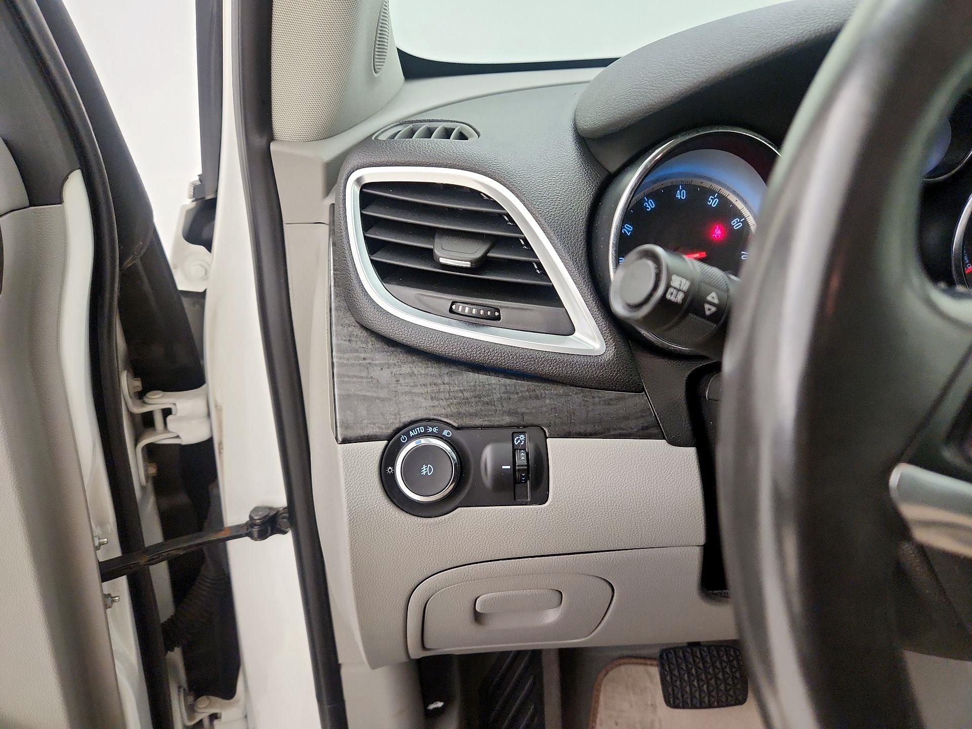 Thumbnail: 2015 Buick Encore - 13