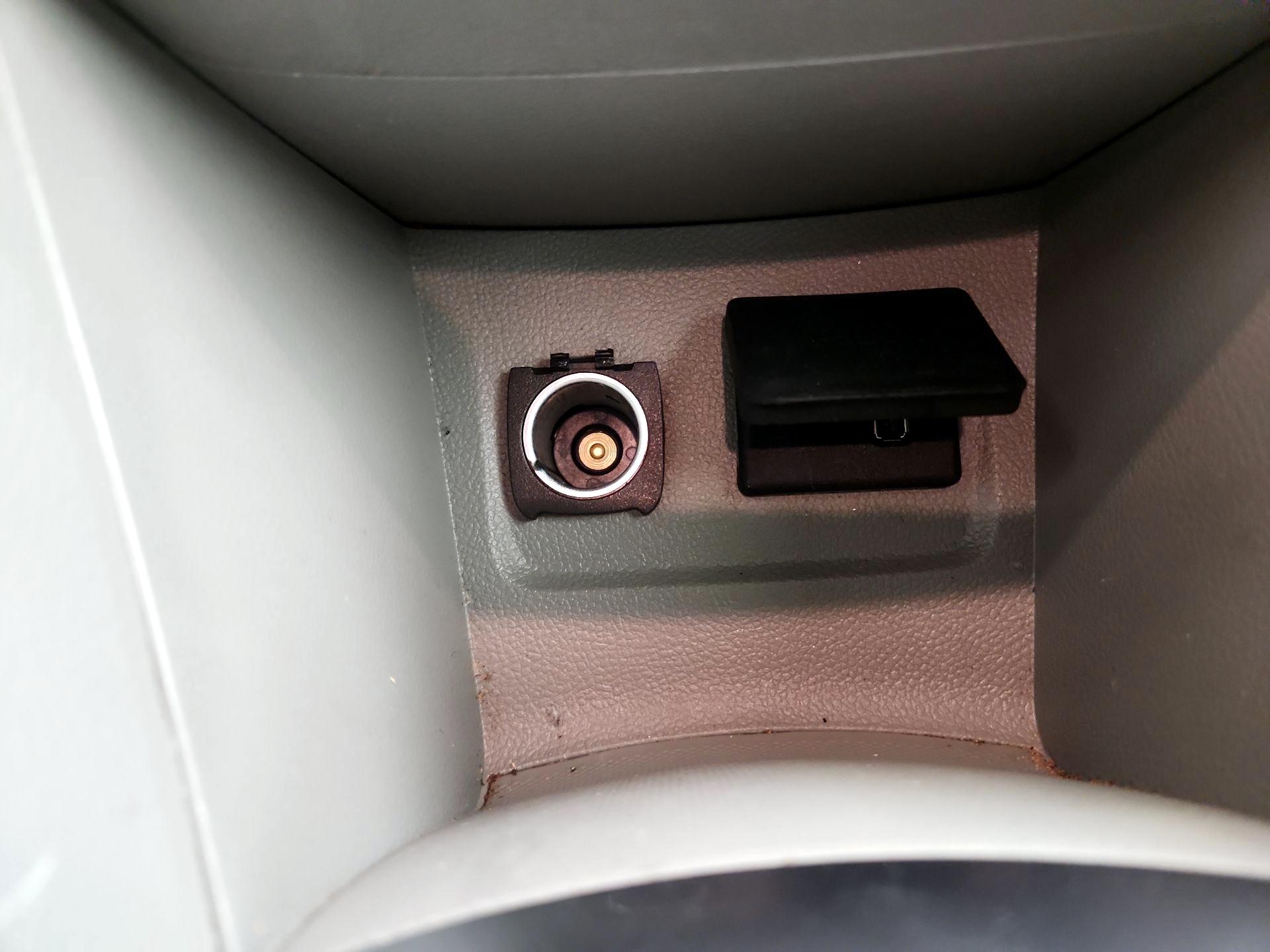 Thumbnail: 2015 Buick Encore - 18