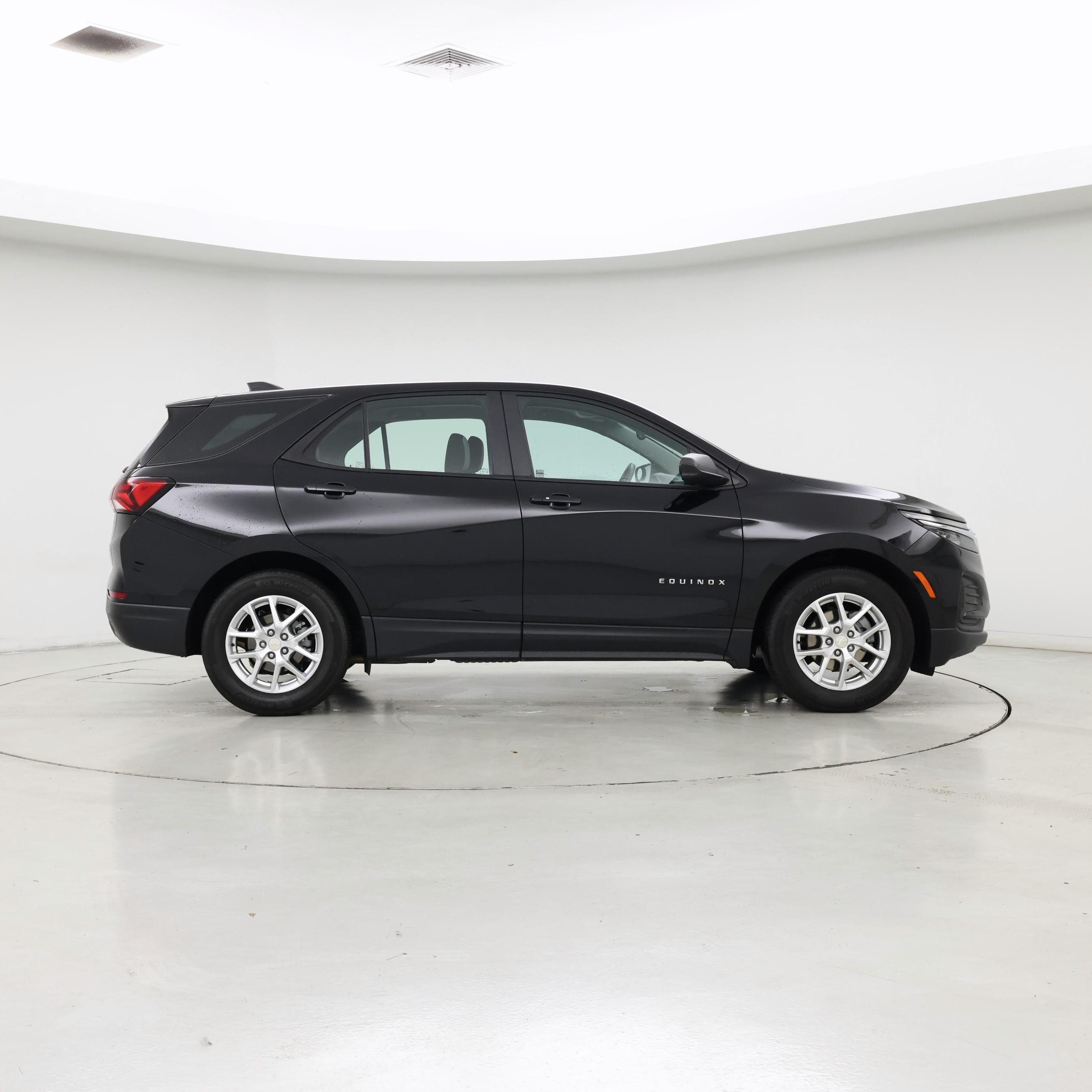 Thumbnail: 2024 Chevrolet Equinox - 7