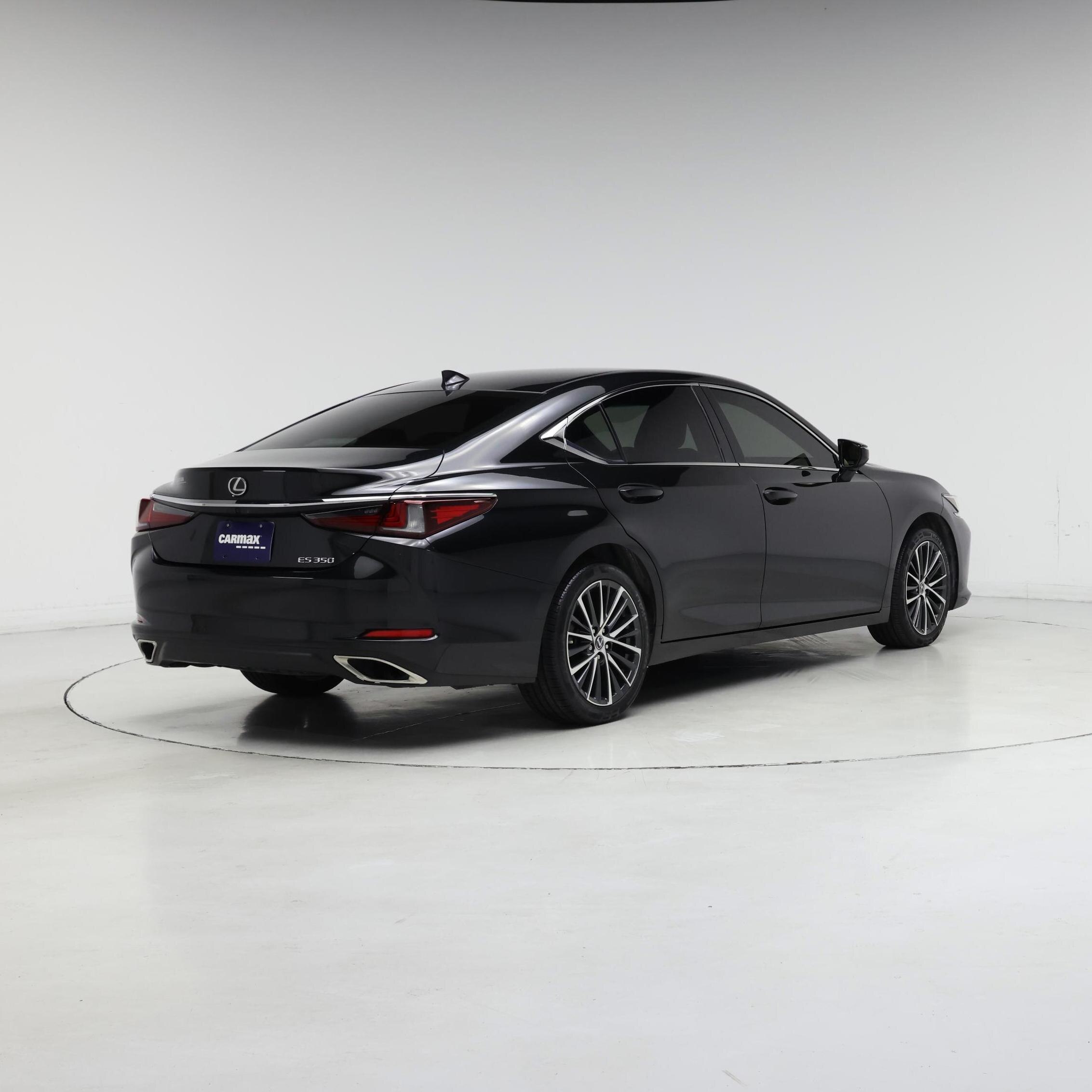 Thumbnail: 2024 Lexus ES - 8