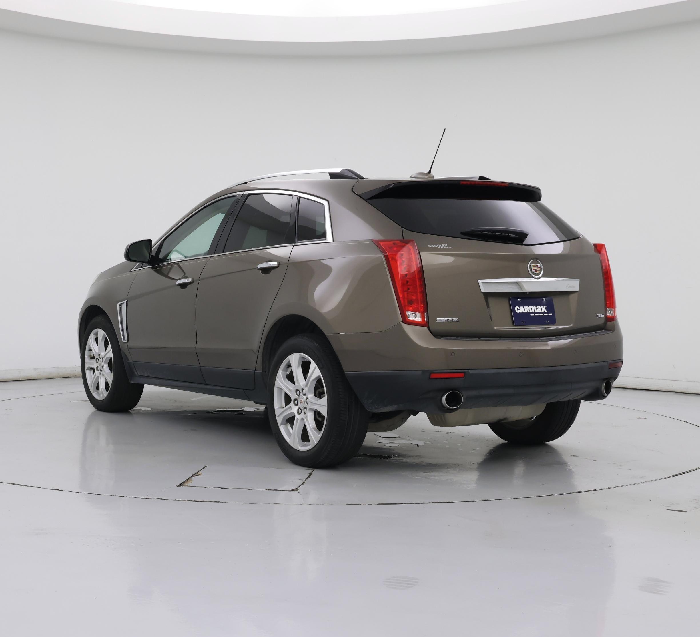 Thumbnail: 2015 Cadillac SRX - 2