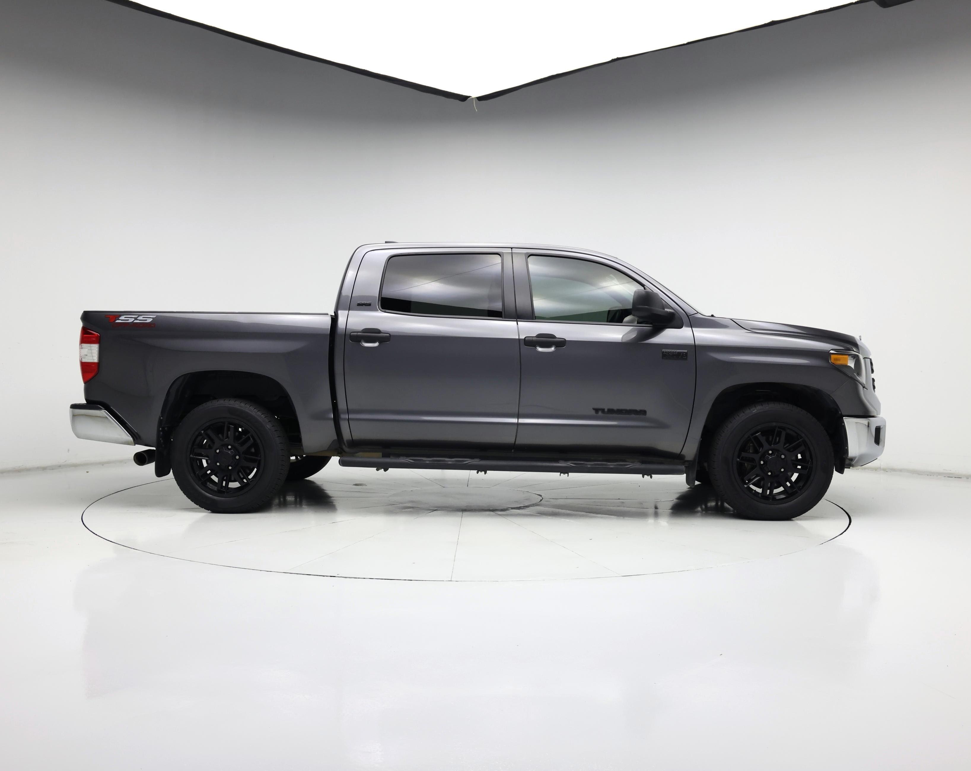 Thumbnail: 2021 Toyota Tundra - 7