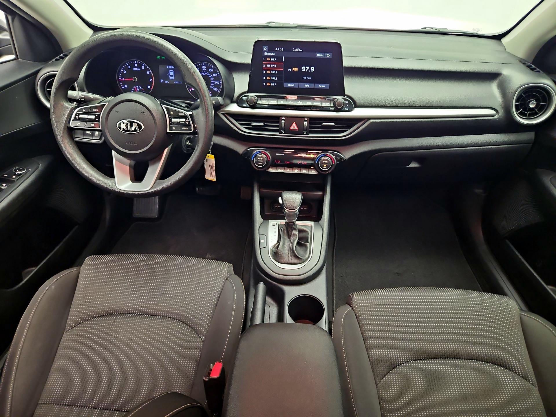 Thumbnail: 2019 Kia Forte - 9