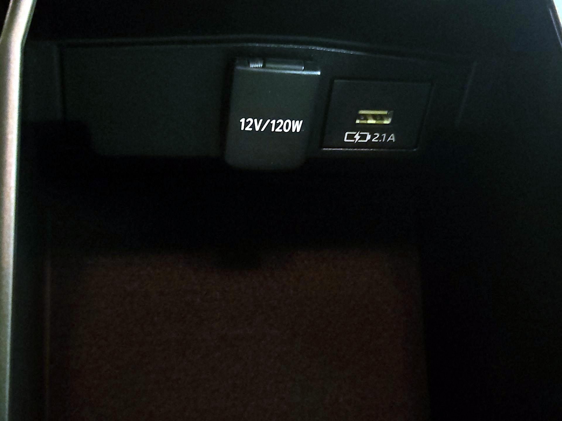 Thumbnail: 2020 Toyota Corolla - 18