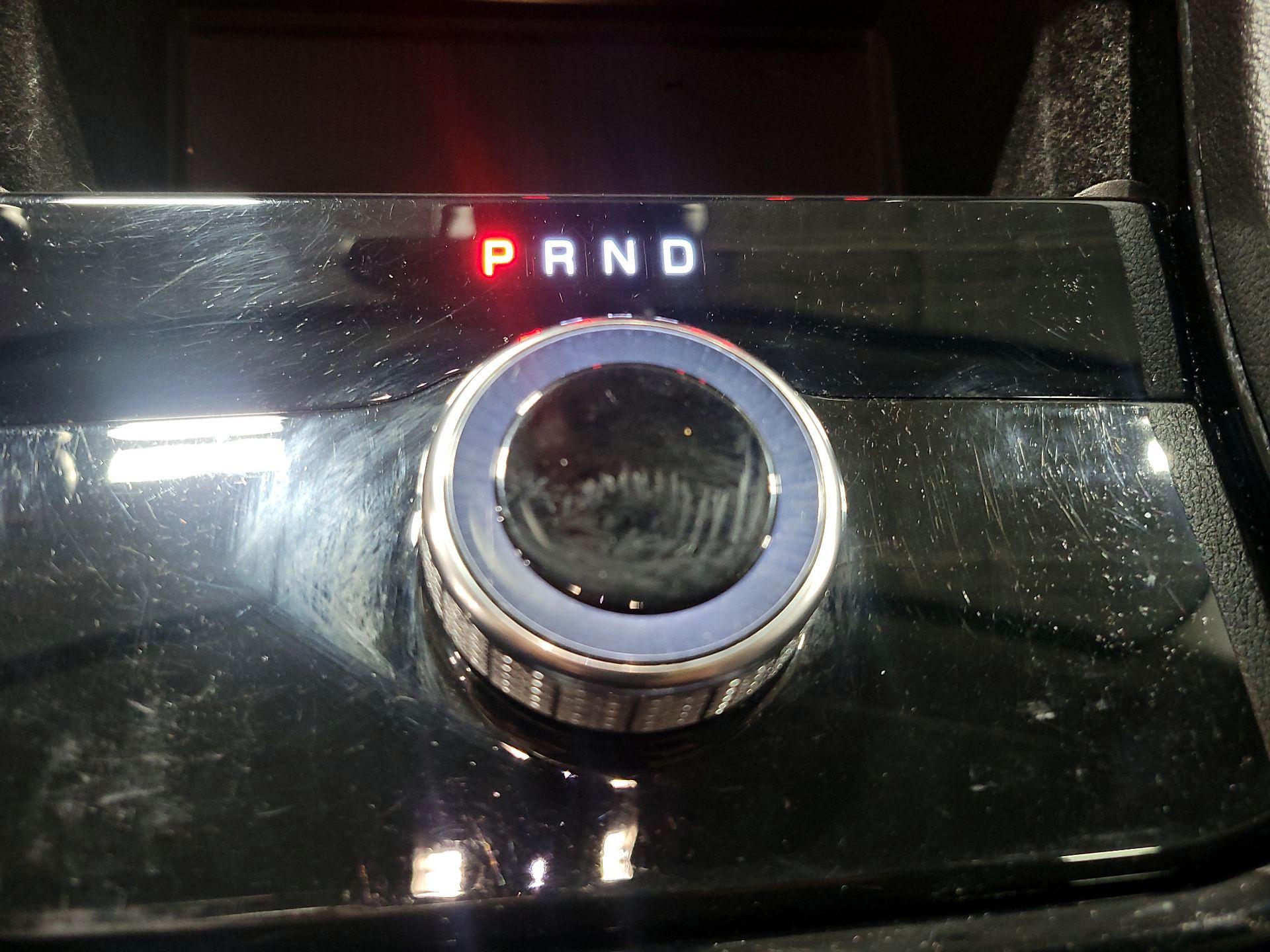 Thumbnail: 2022 Jeep Grand Cherokee - 16