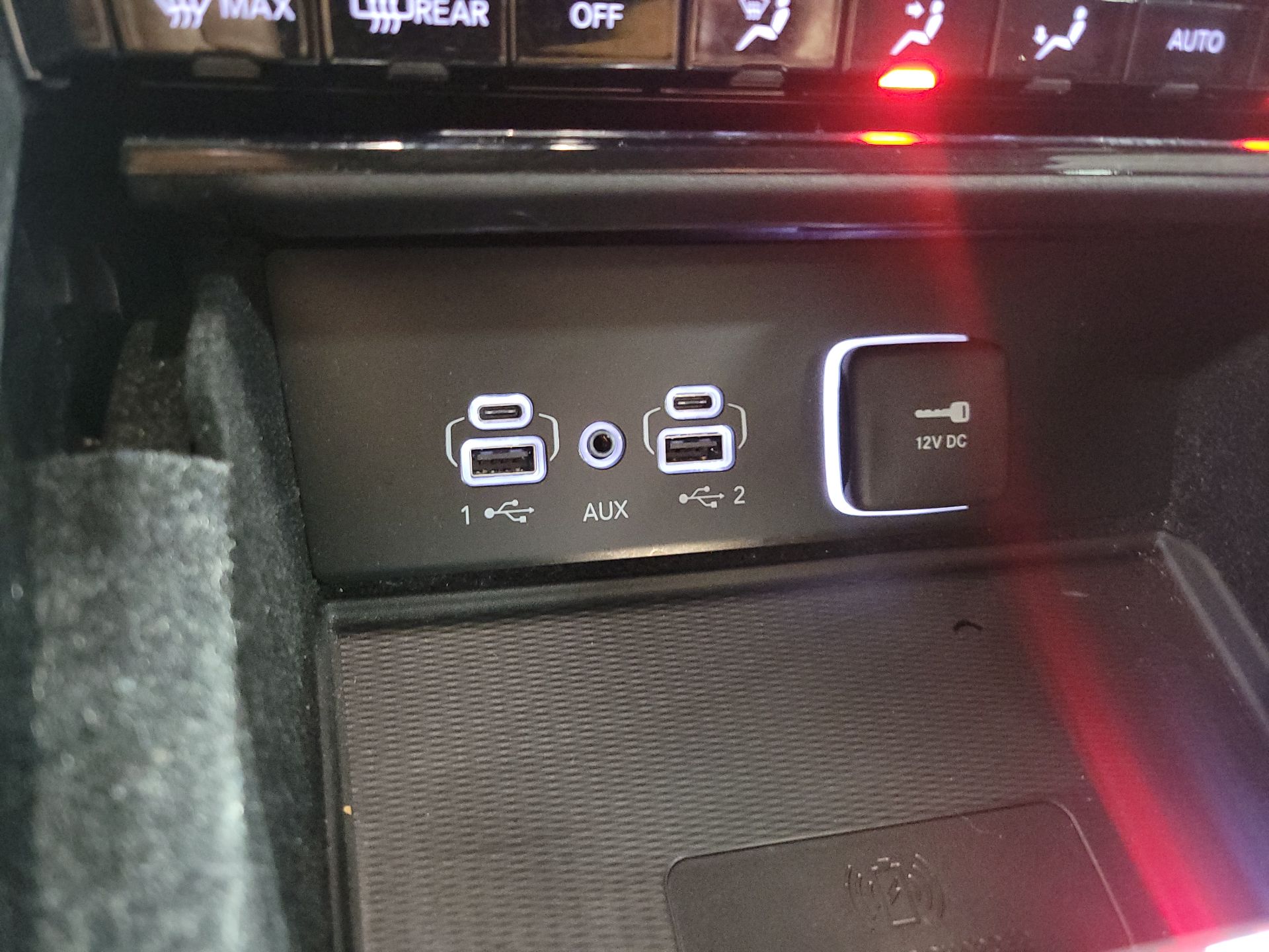 Thumbnail: 2022 Jeep Grand Cherokee - 17