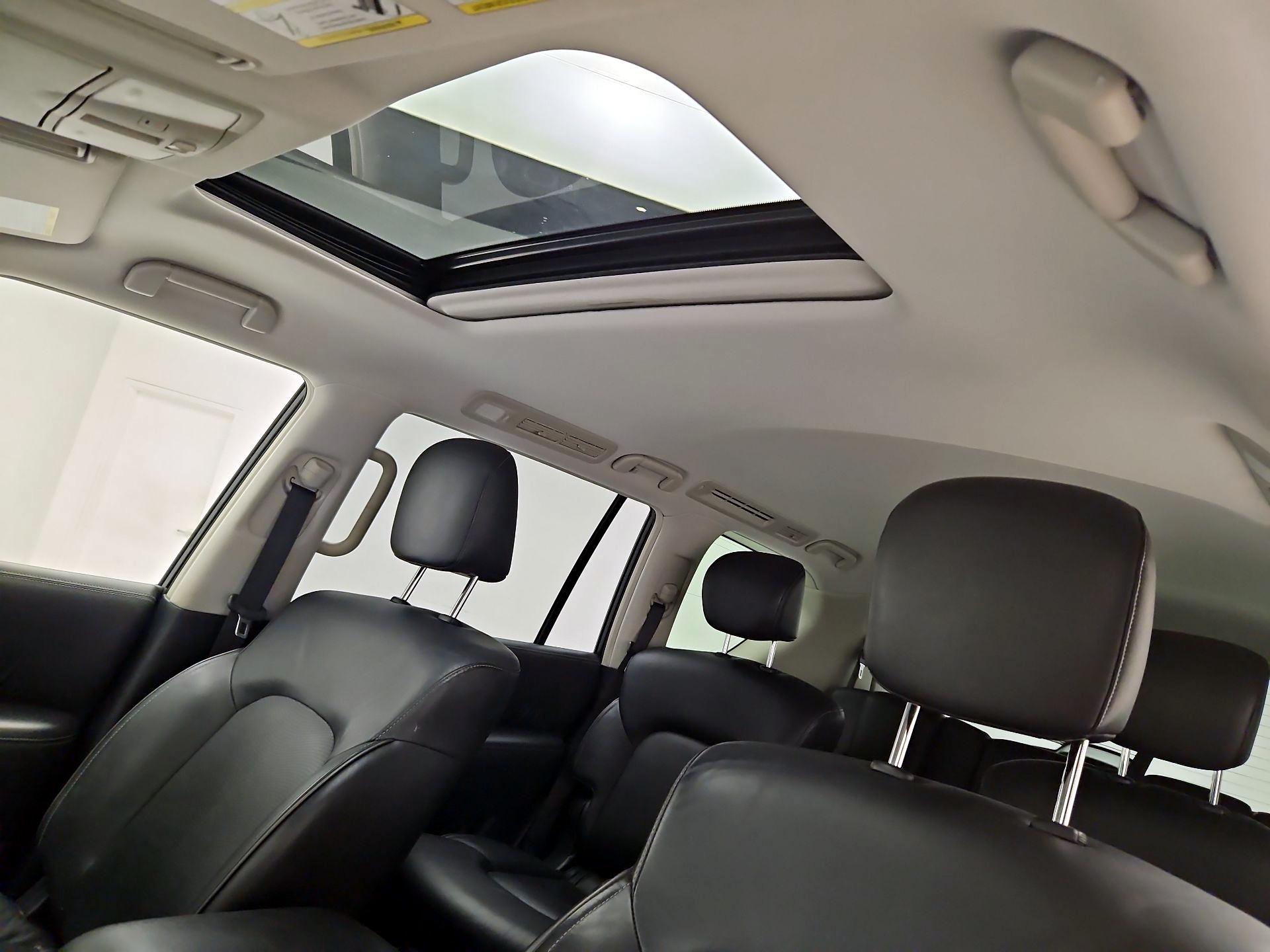 Thumbnail: 2017 INFINITI QX80 - 19