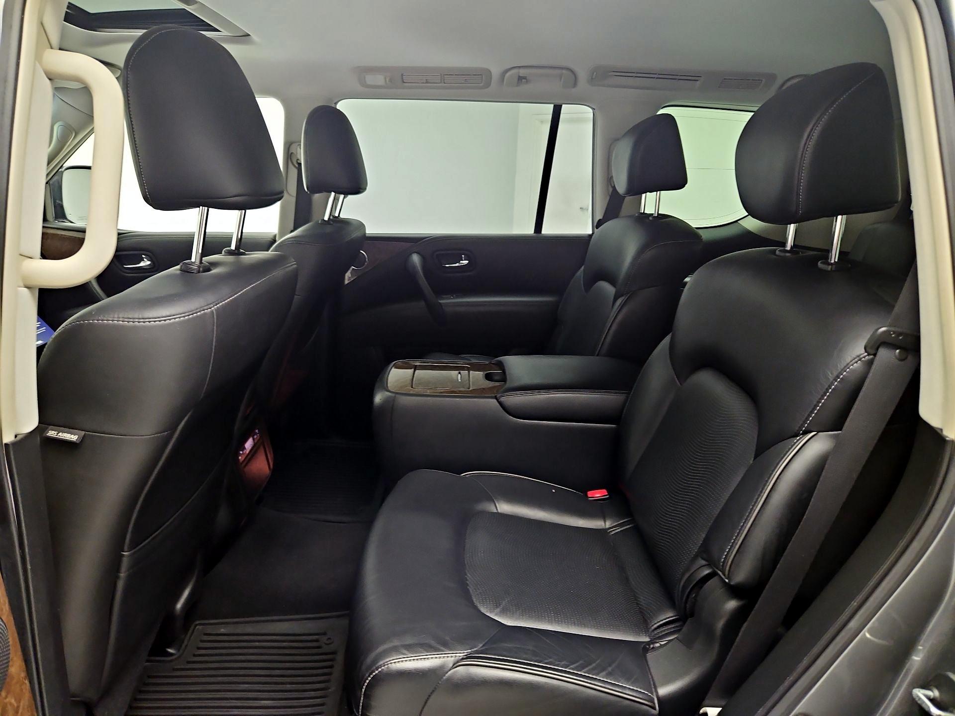 Thumbnail: 2017 INFINITI QX80 - 20