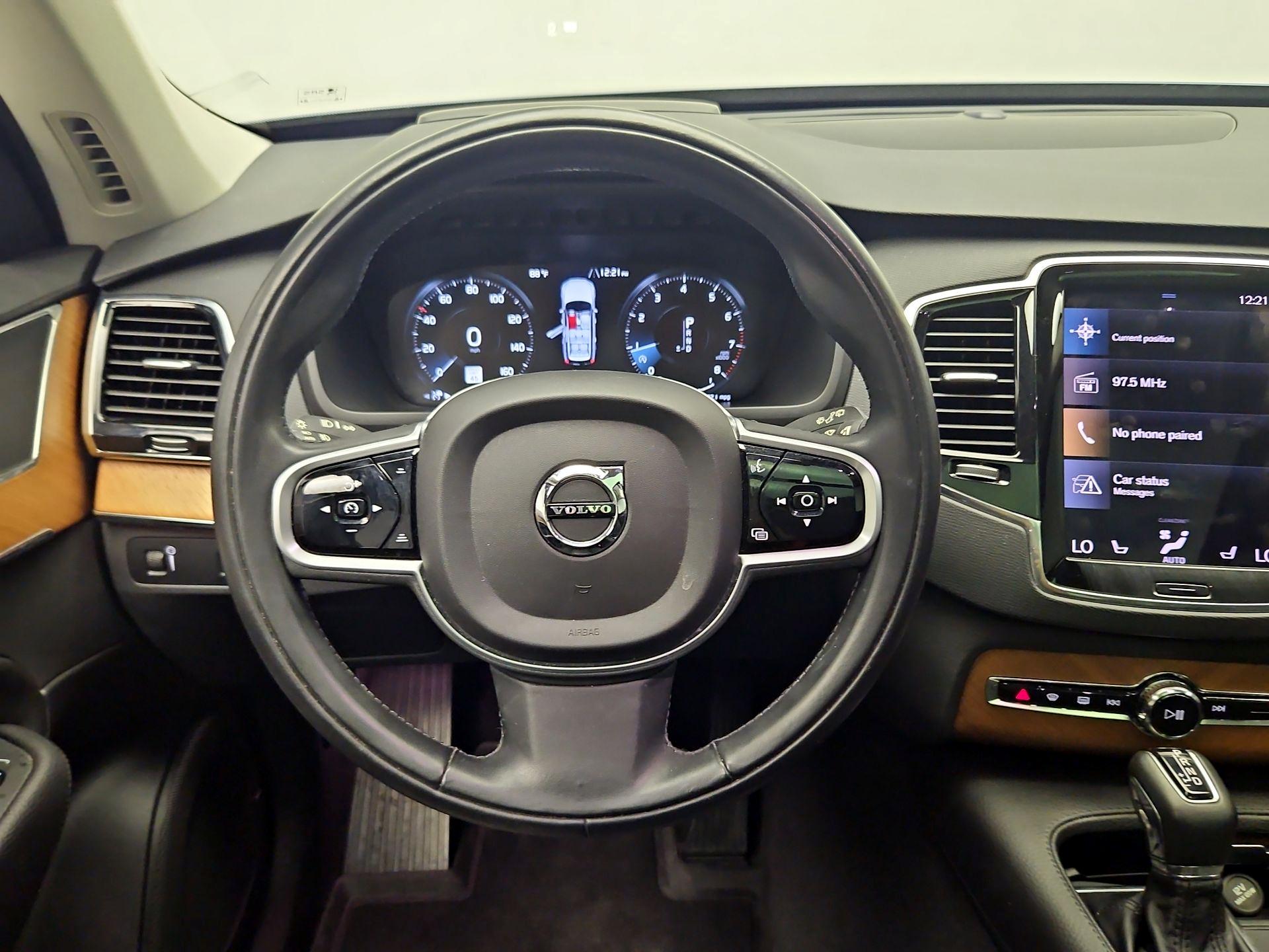 Thumbnail: 2022 Volvo XC90 - 10