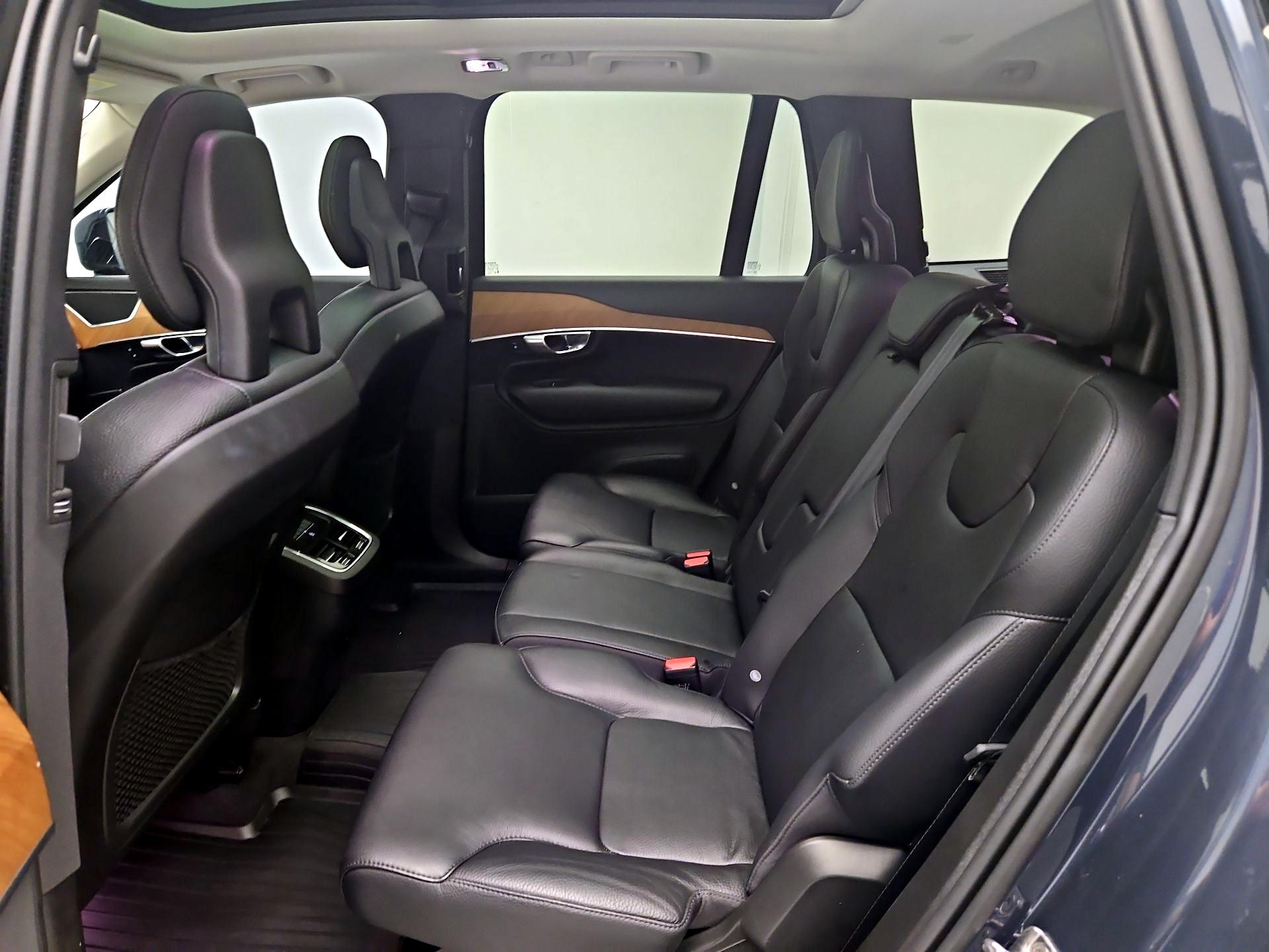 Thumbnail: 2022 Volvo XC90 - 19