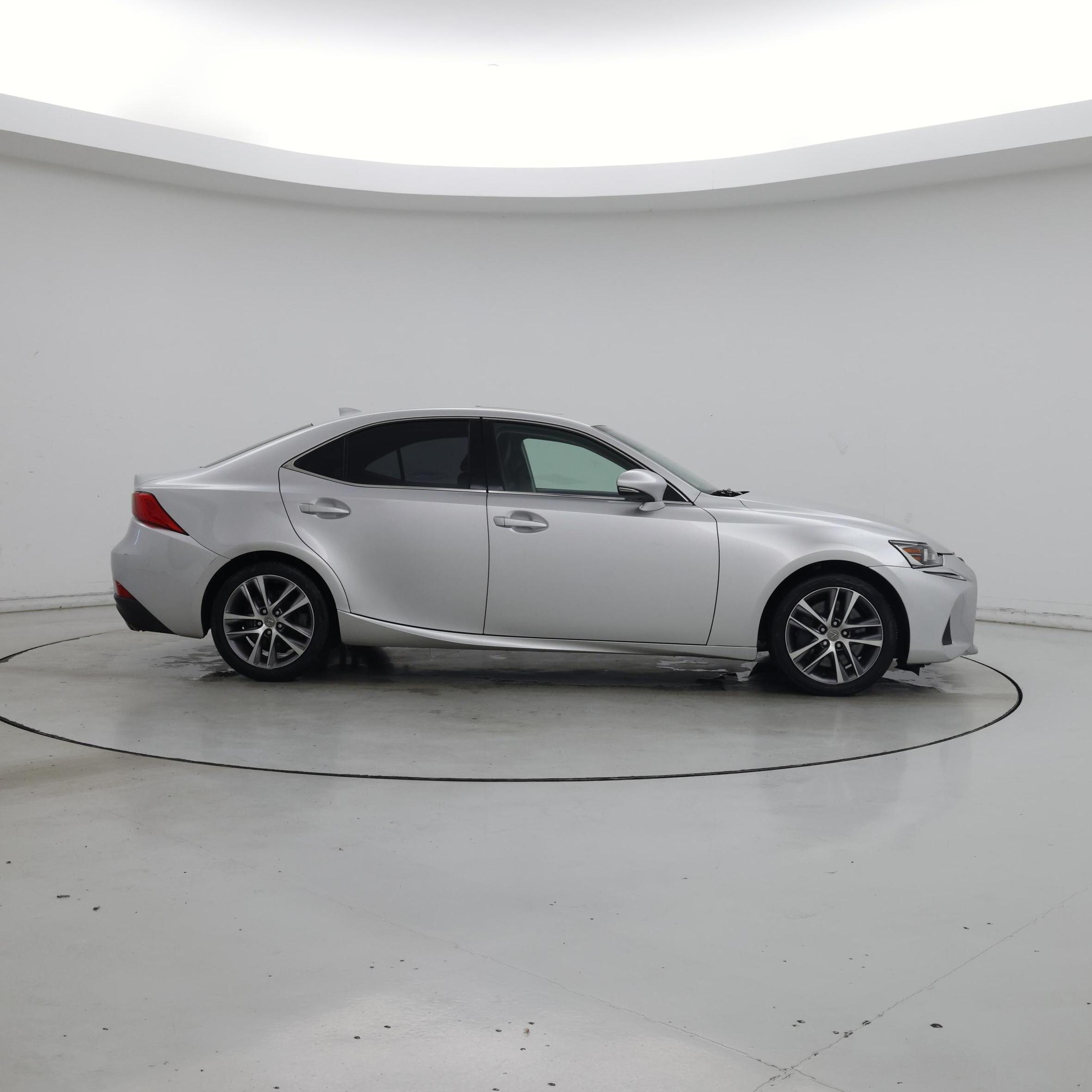 Thumbnail: 2019 Lexus IS - 7
