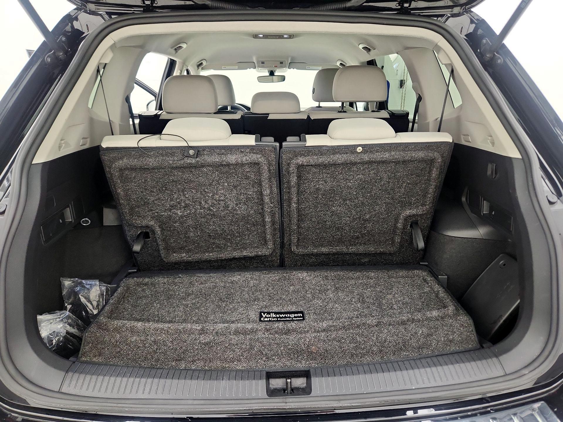 Thumbnail: 2023 Volkswagen Tiguan - 20
