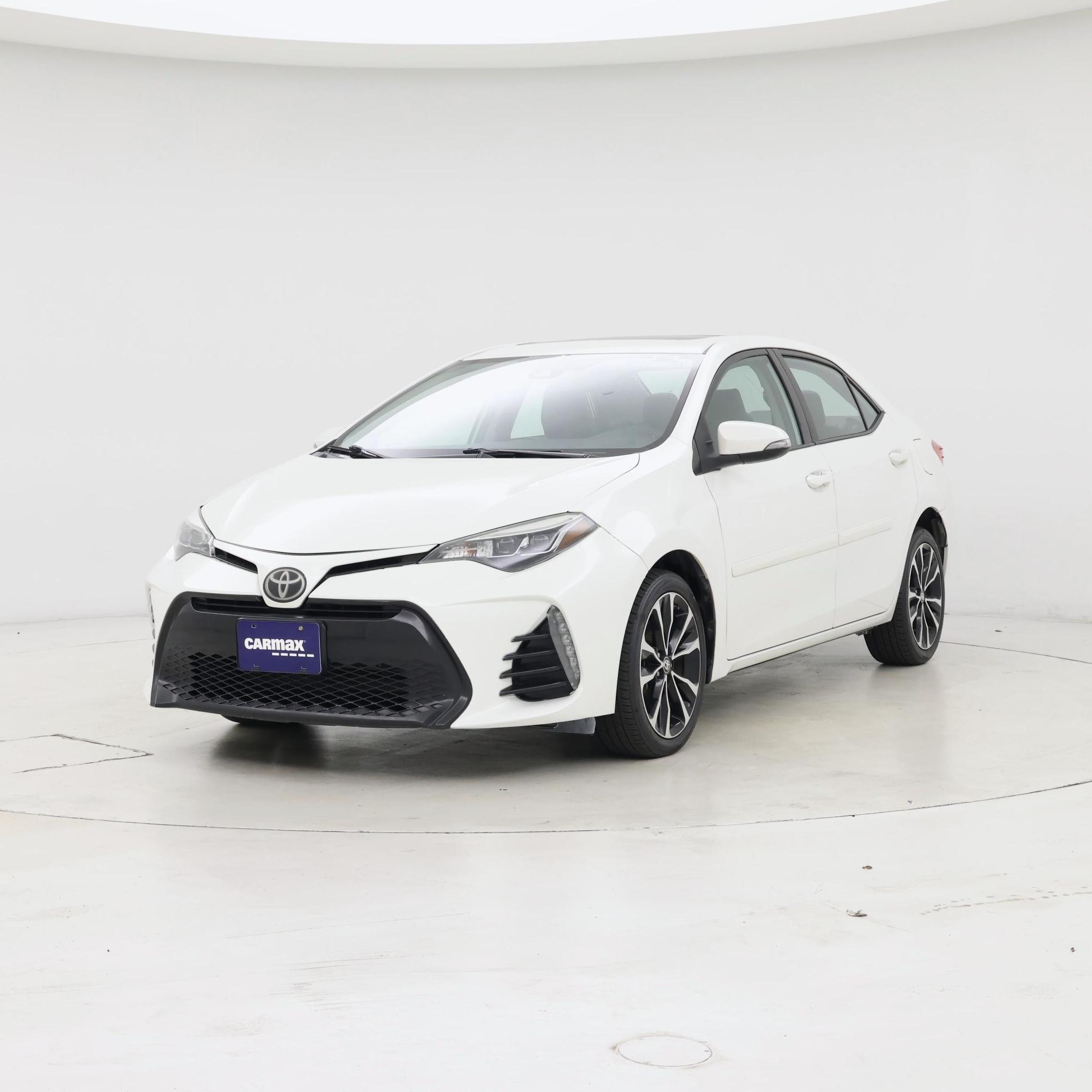 Thumbnail: 2018 Toyota Corolla - 4