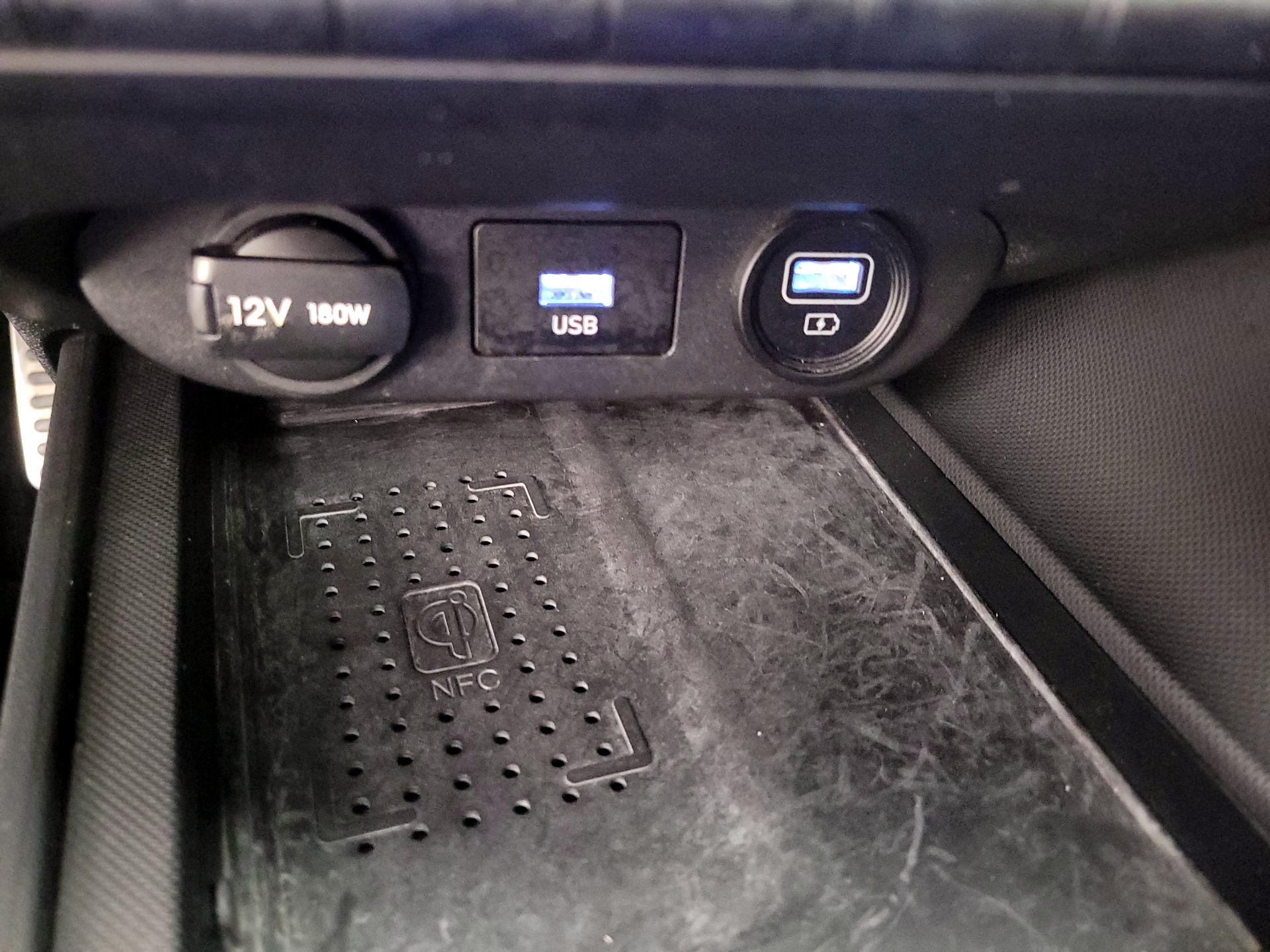 Thumbnail: 2022 Hyundai Elantra - 19