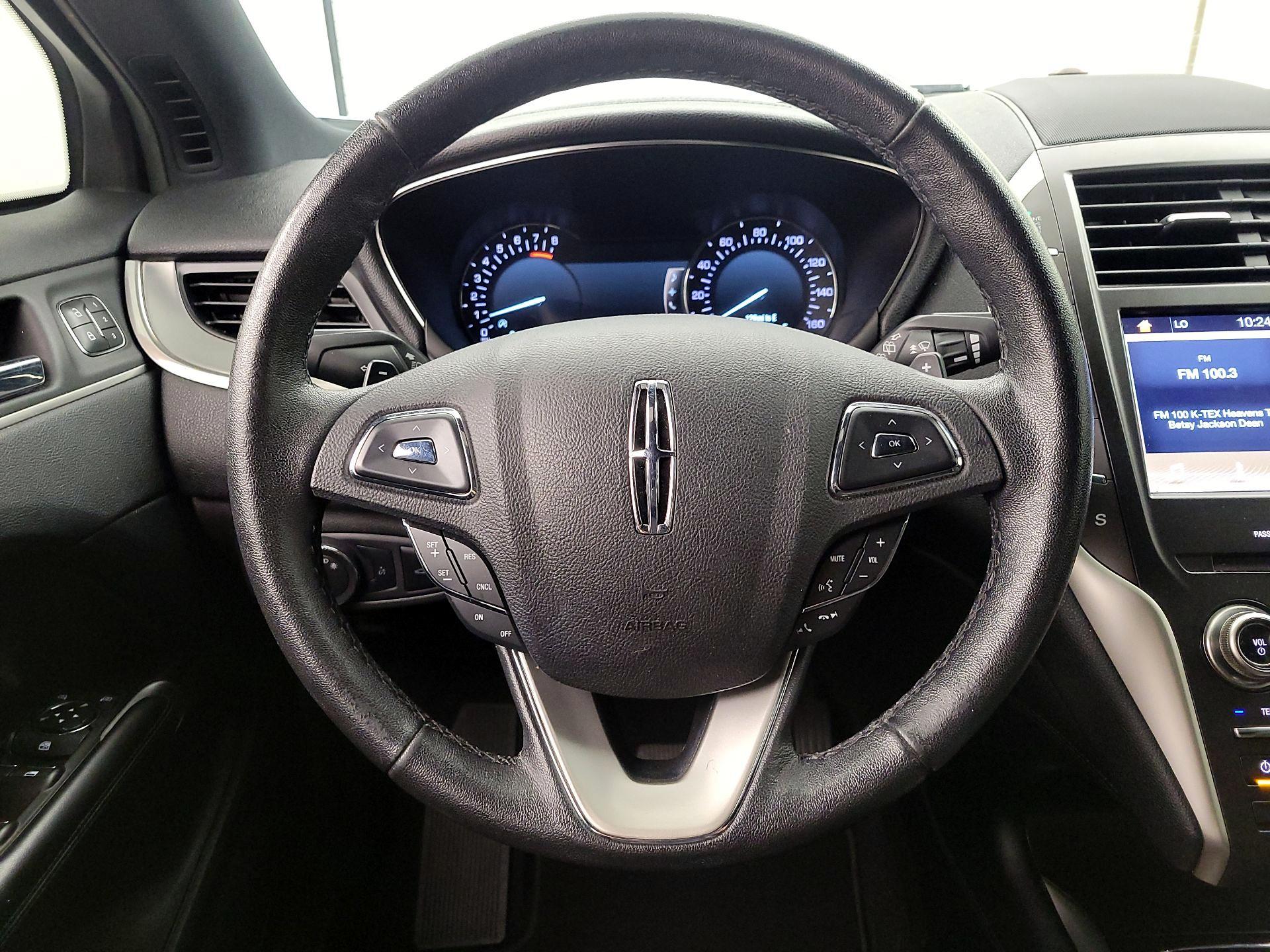 Thumbnail: 2019 Lincoln MKC - 10