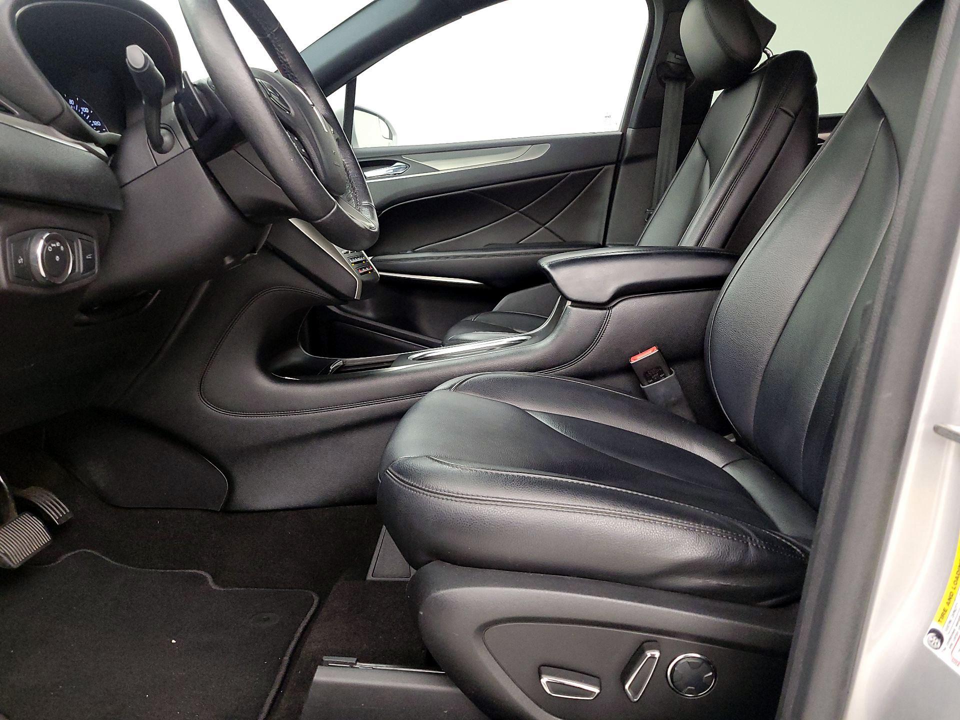Thumbnail: 2019 Lincoln MKC - 11