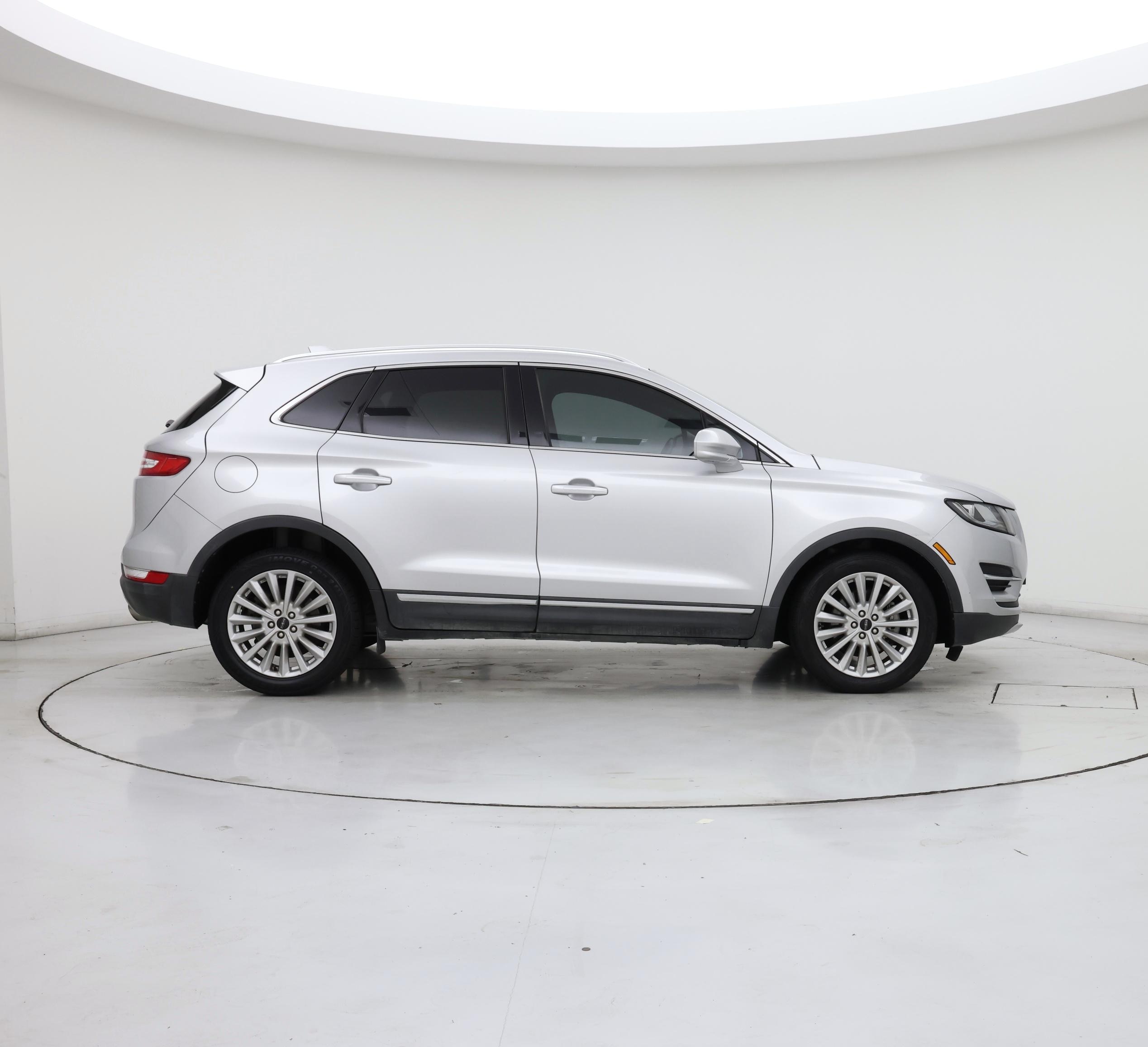 Thumbnail: 2019 Lincoln MKC - 7
