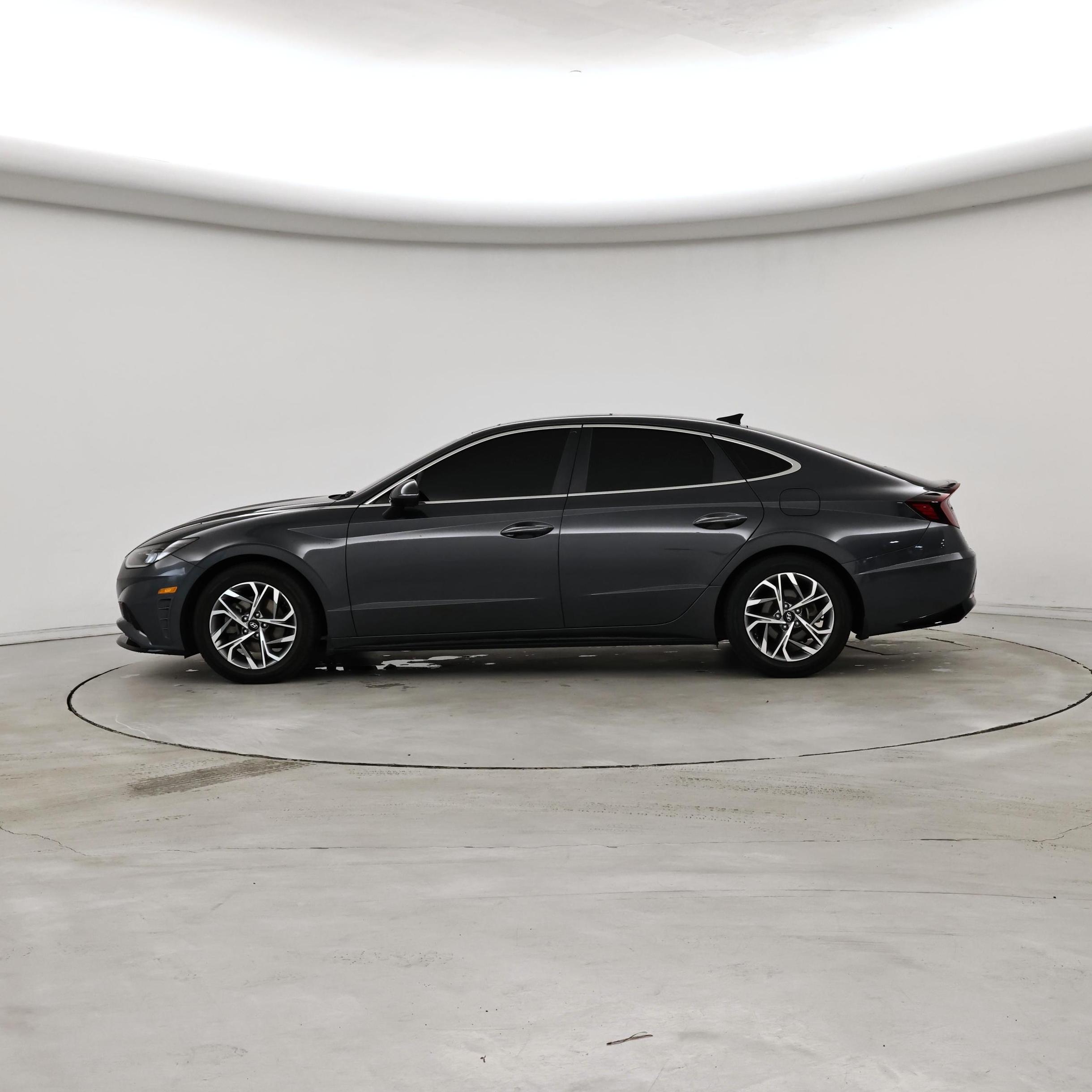 Thumbnail: 2022 Hyundai Sonata - 3