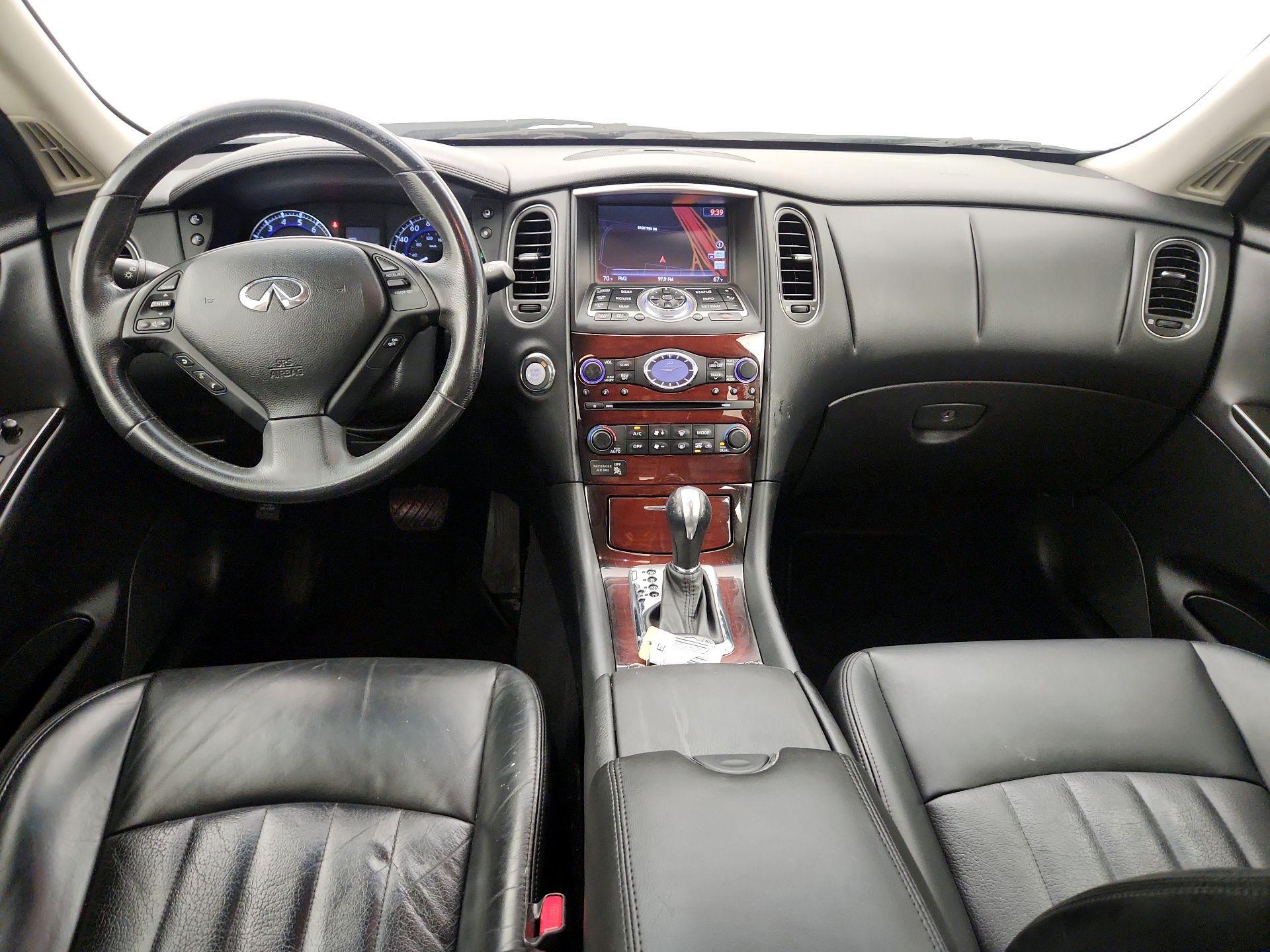 Thumbnail: 2016 INFINITI QX50 - 9