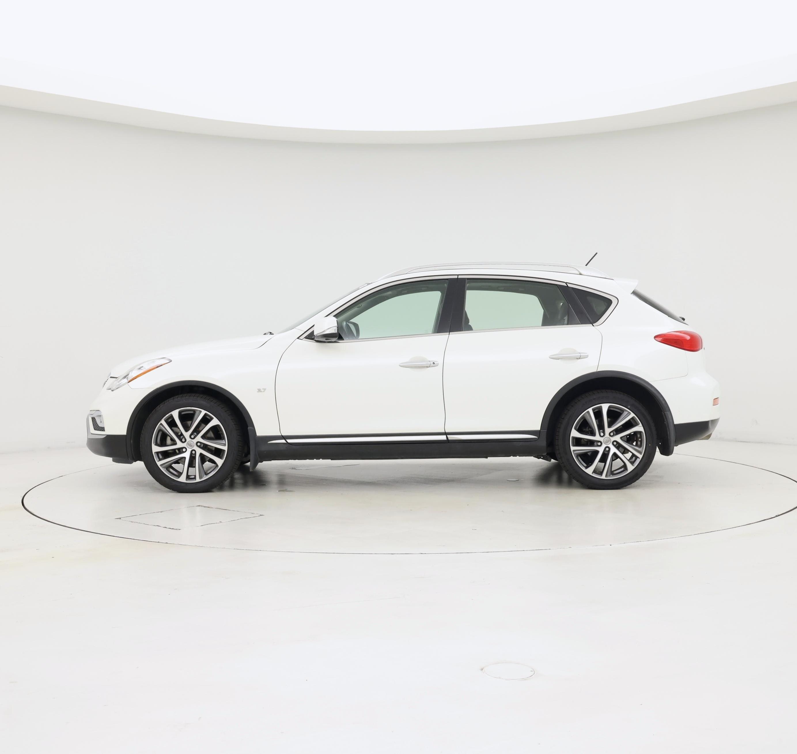 Thumbnail: 2016 INFINITI QX50 - 3