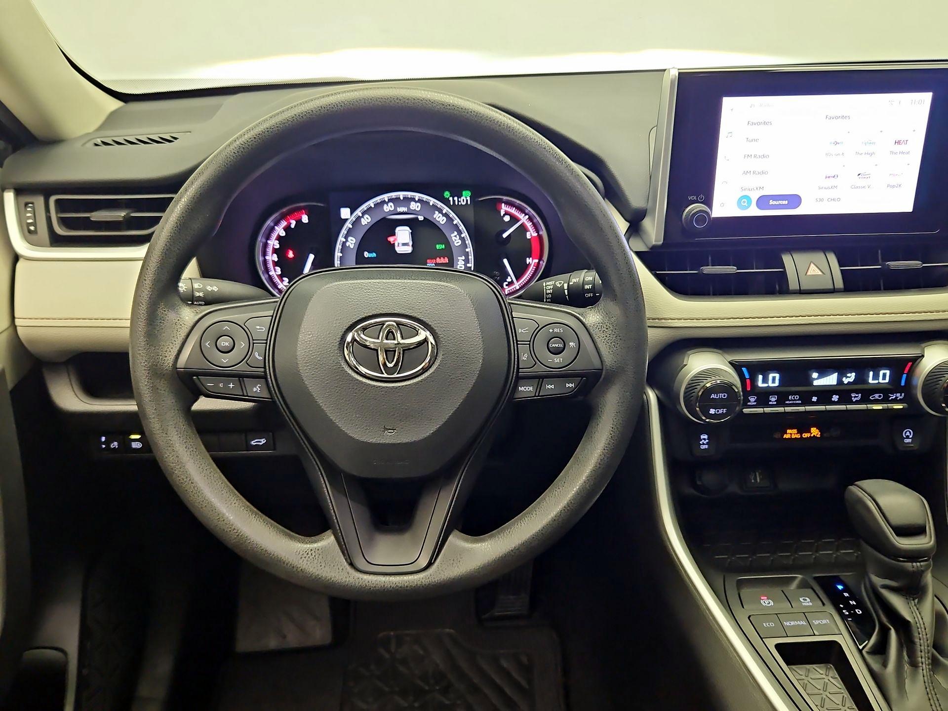 Thumbnail: 2024 Toyota RAV4 - 10