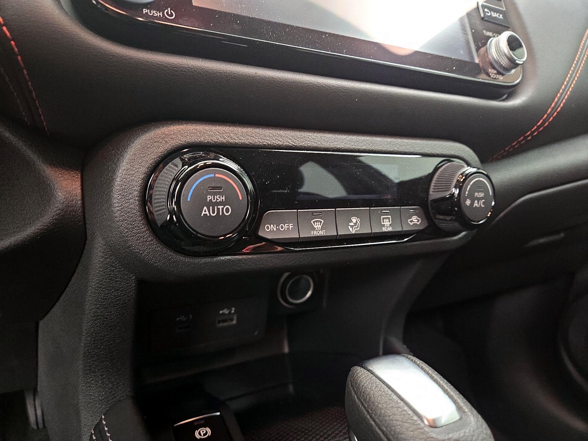 Thumbnail: 2024 Nissan Kicks - 15