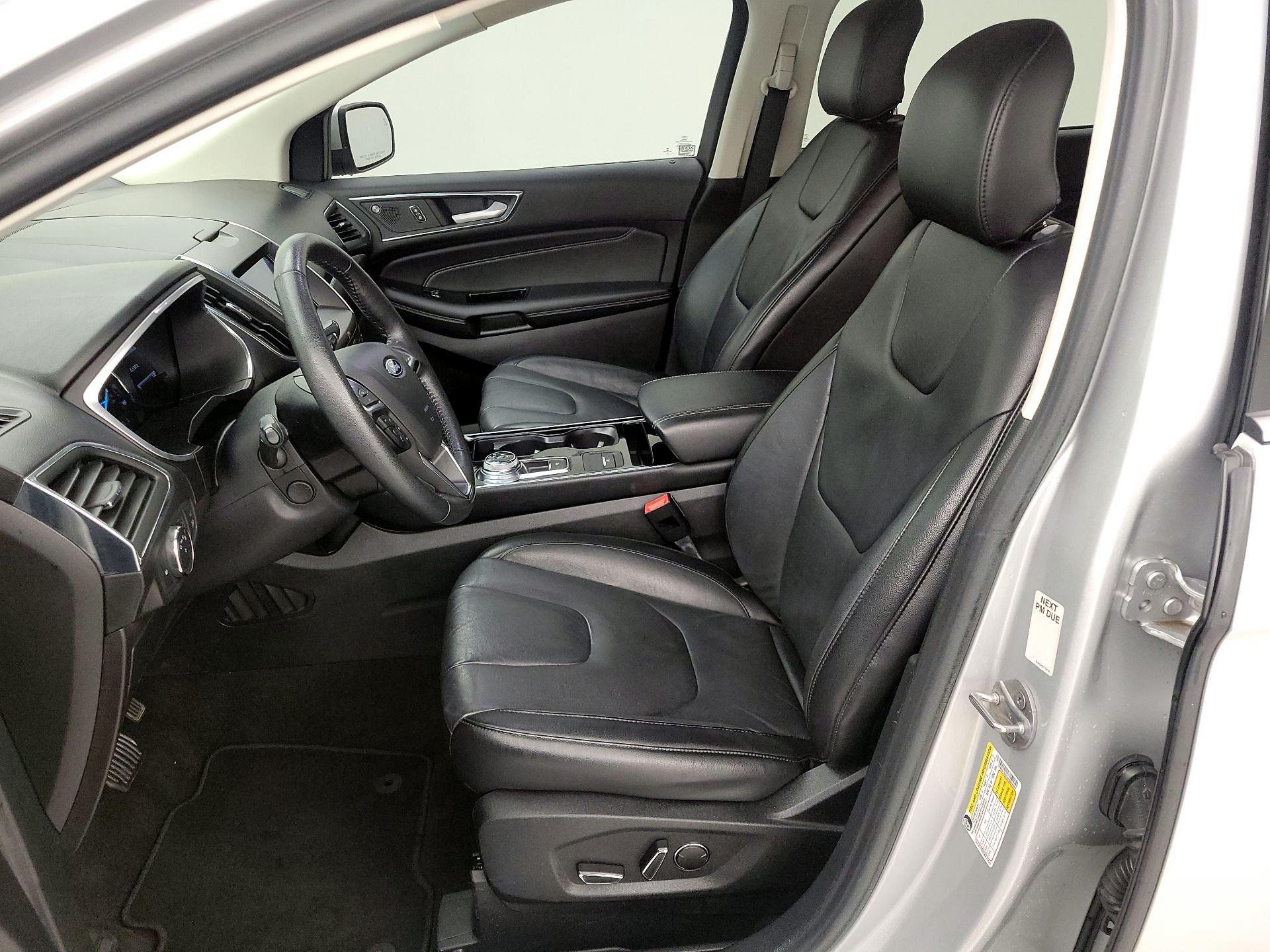Thumbnail: 2019 Ford Edge - 11