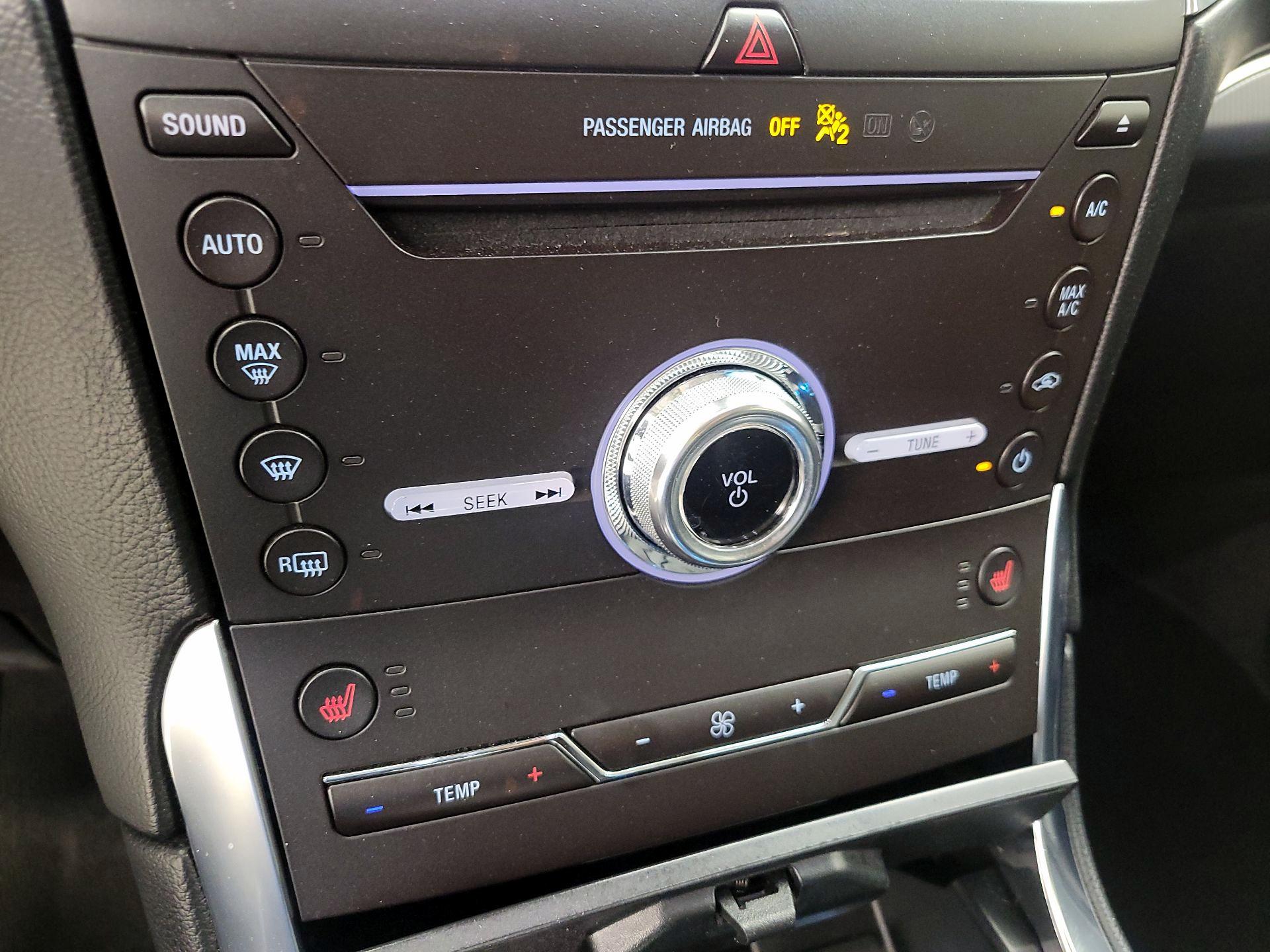 Thumbnail: 2019 Ford Edge - 16