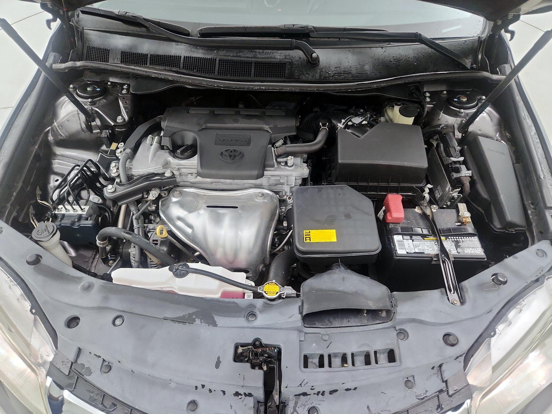 Thumbnail: 2015 Toyota Camry - 17