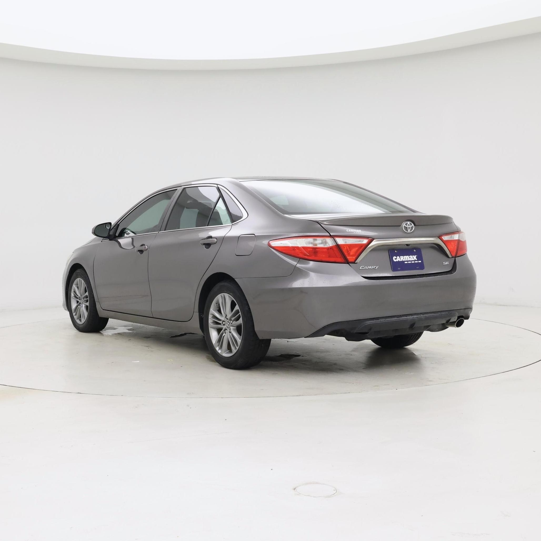 Thumbnail: 2015 Toyota Camry - 2