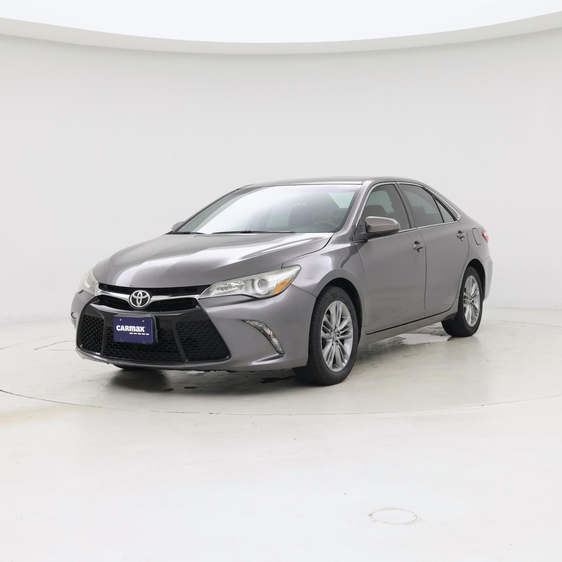Thumbnail: 2015 Toyota Camry - 4