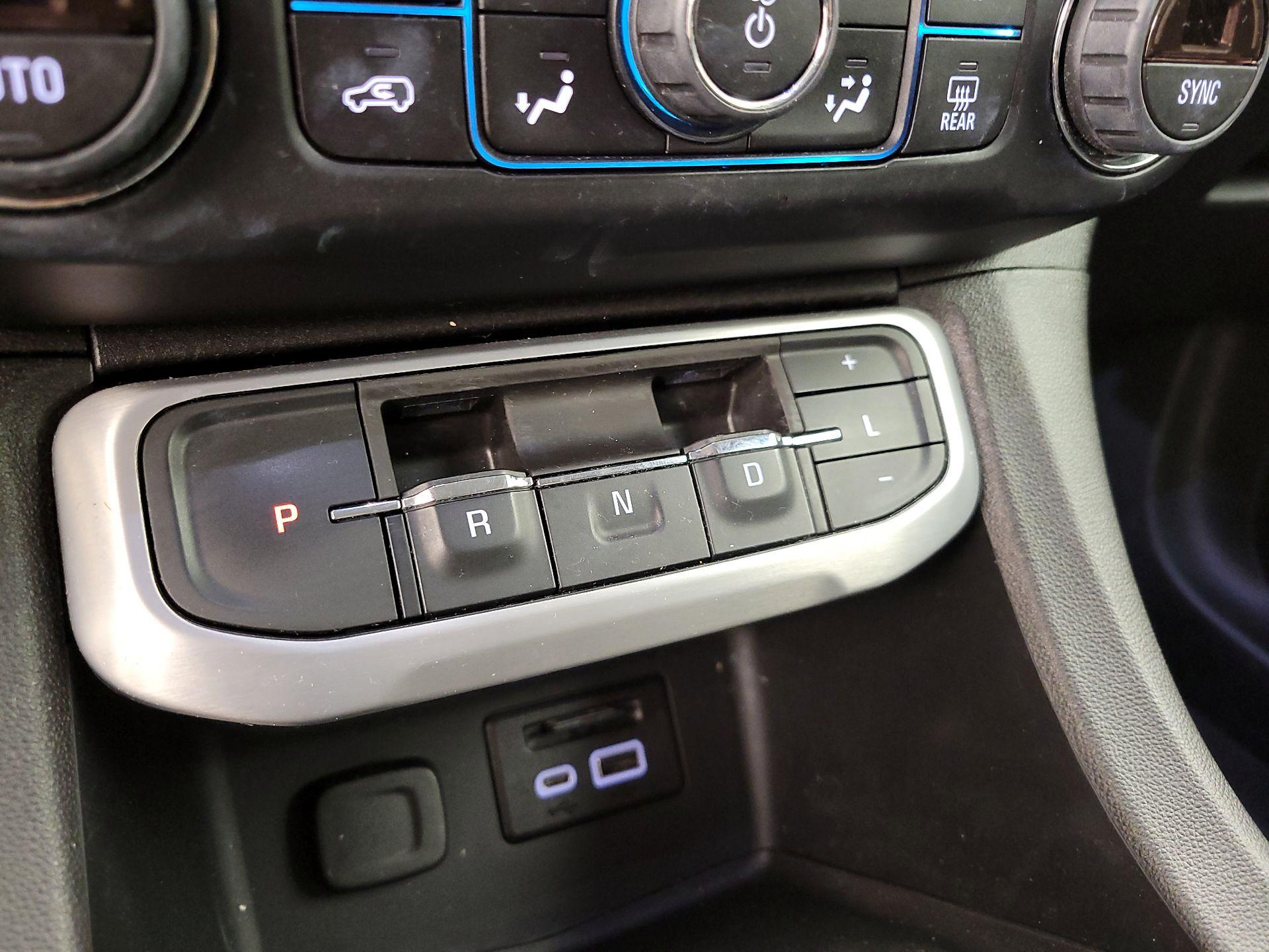 Thumbnail: 2020 GMC Acadia - 17