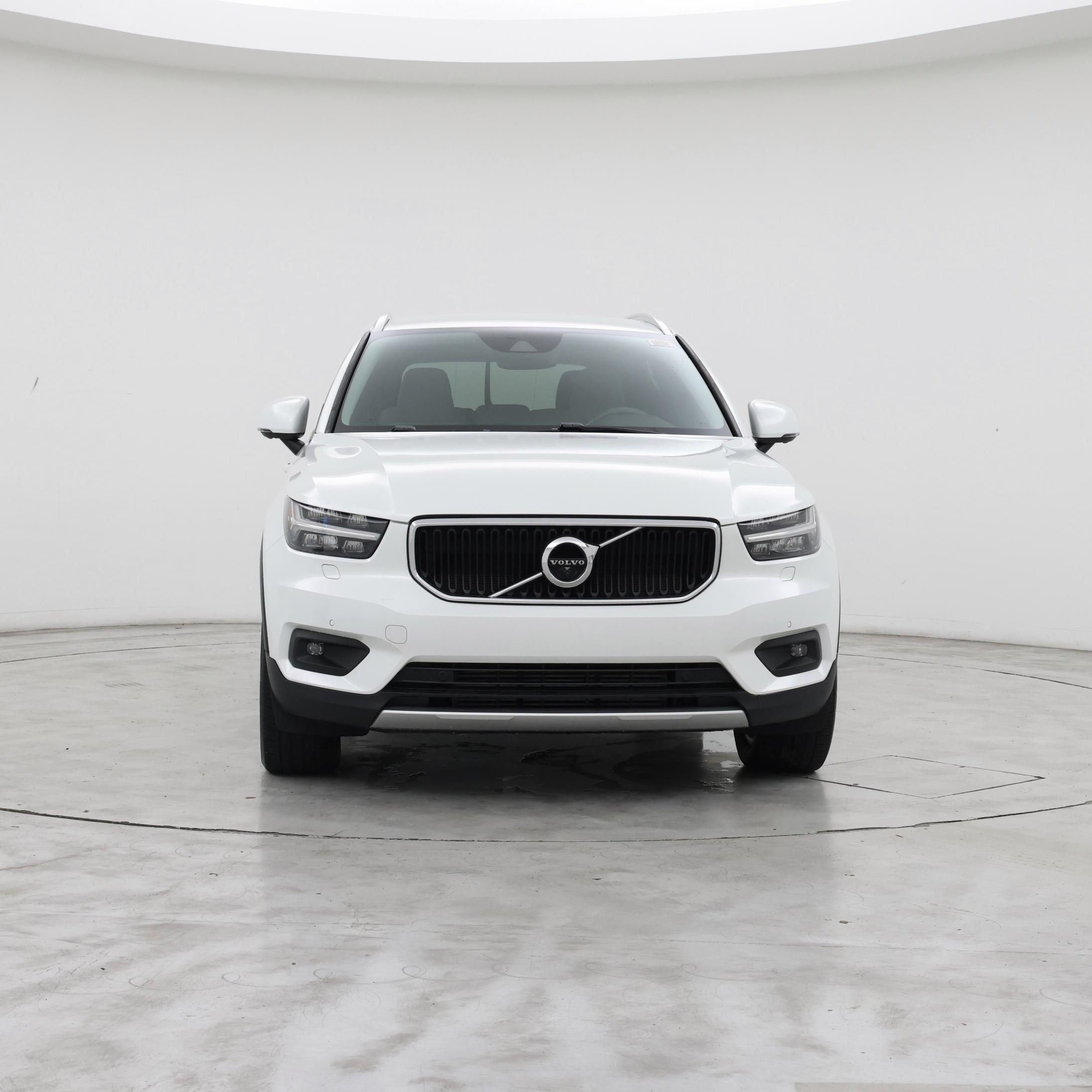 Thumbnail: 2021 Volvo XC40 - 5