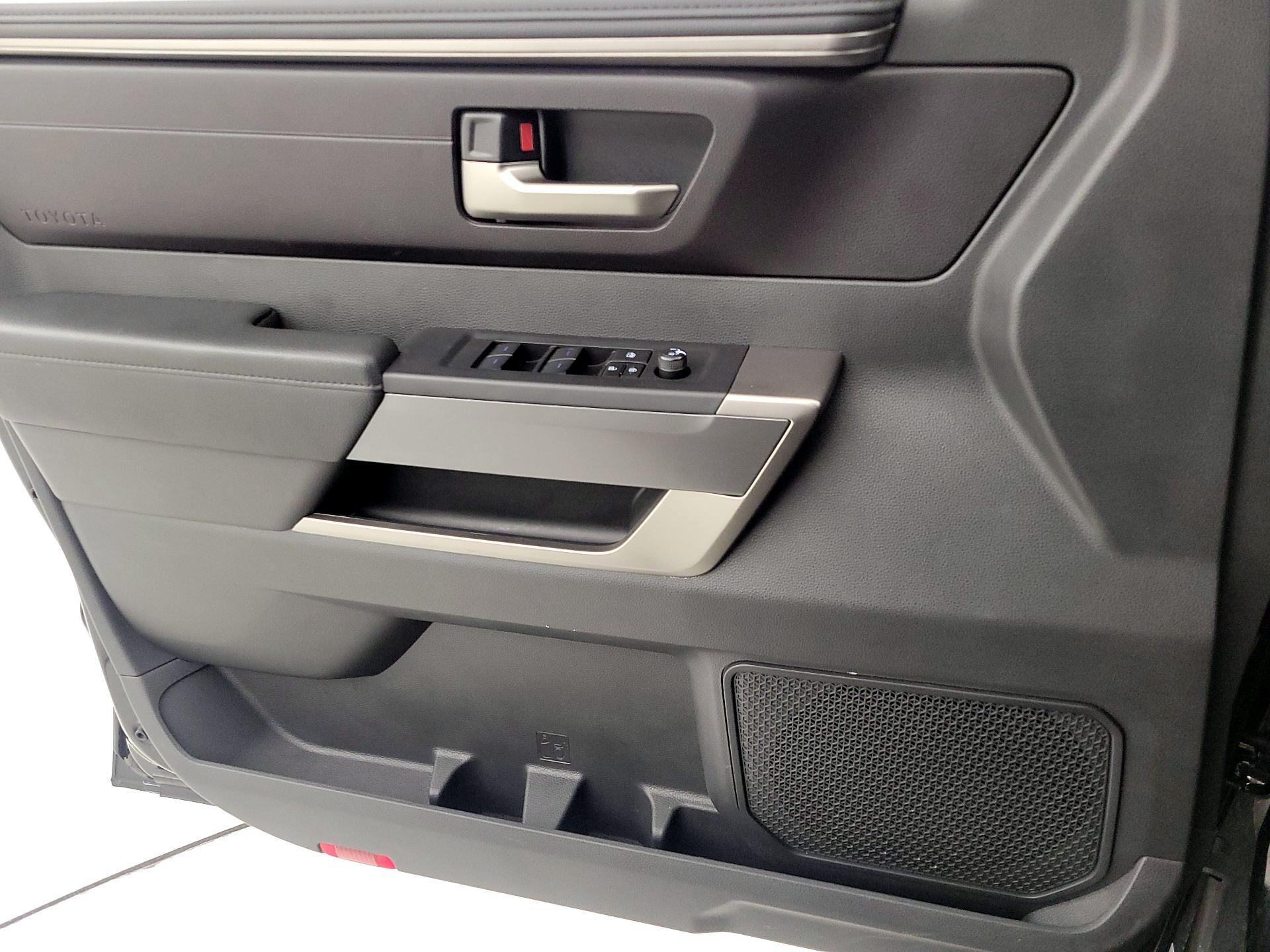 Thumbnail: 2024 Toyota Tundra - 12