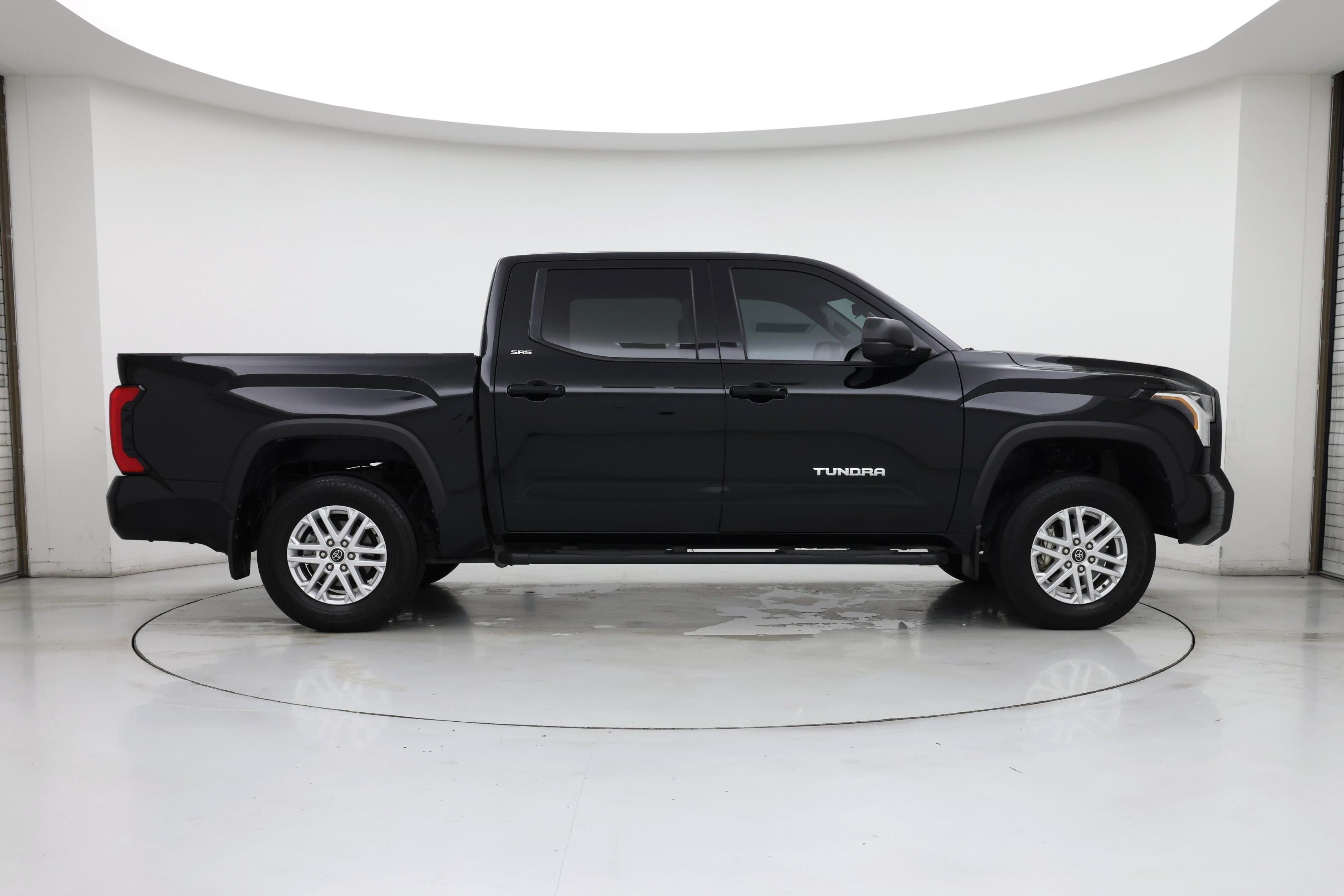 Thumbnail: 2024 Toyota Tundra - 7