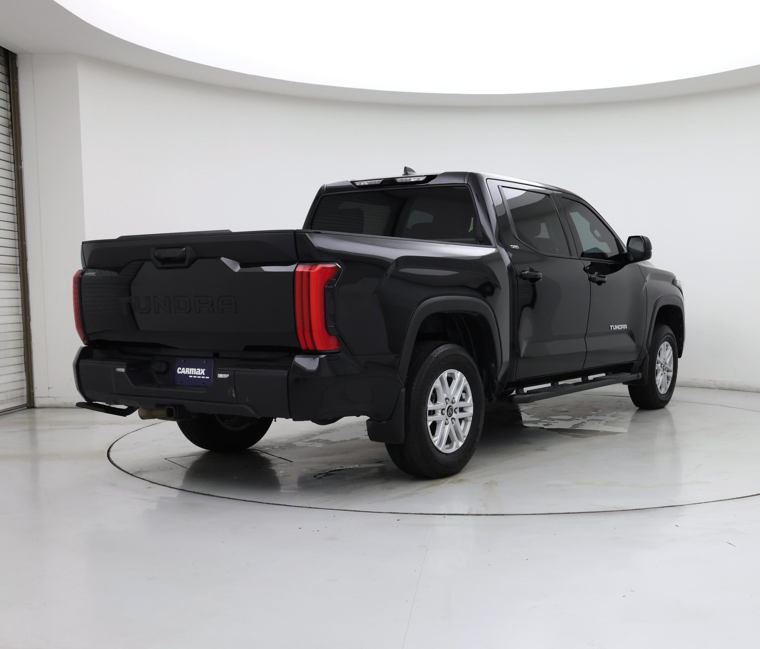 Thumbnail: 2024 Toyota Tundra - 8