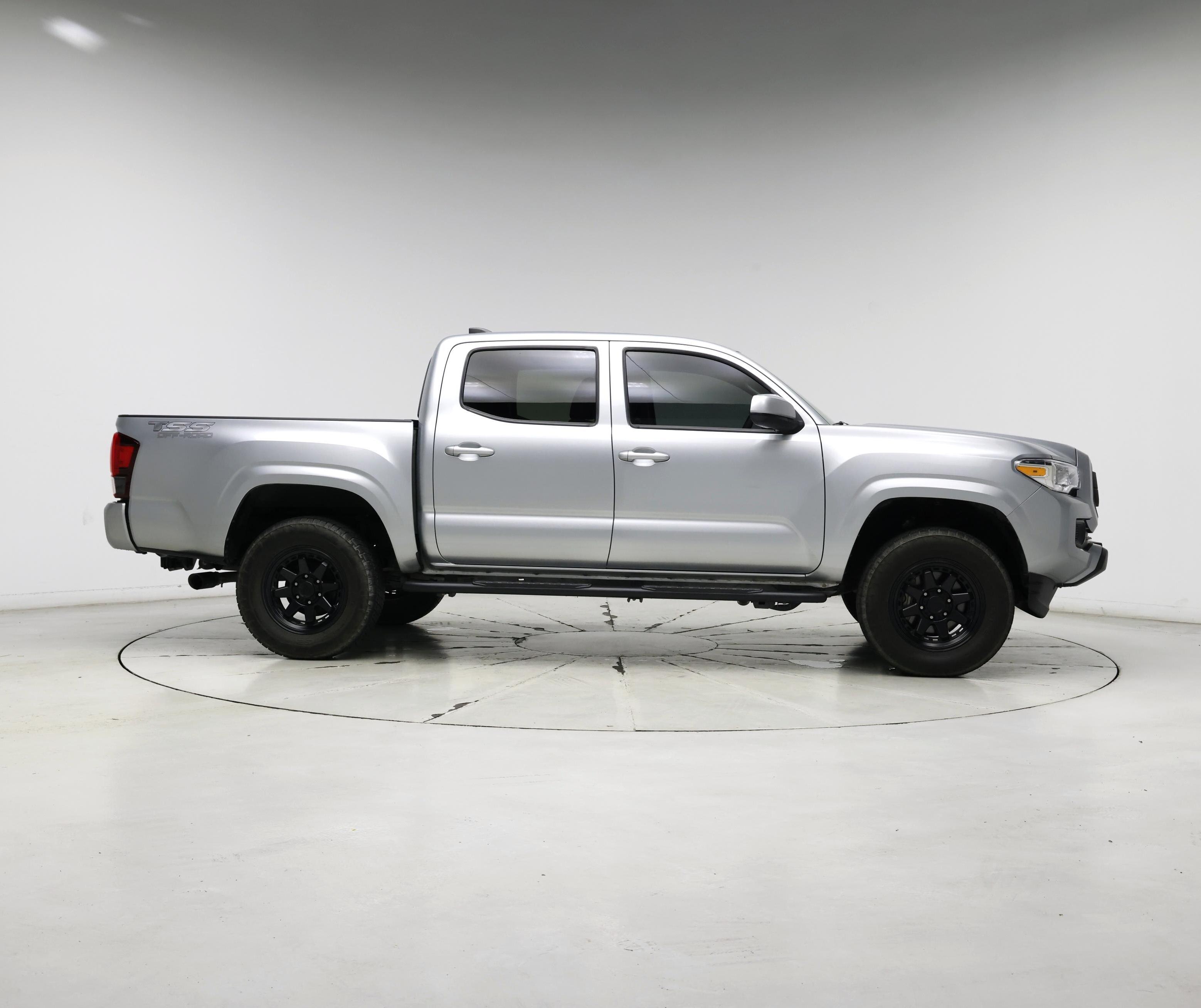 Thumbnail: 2023 Toyota Tacoma - 7