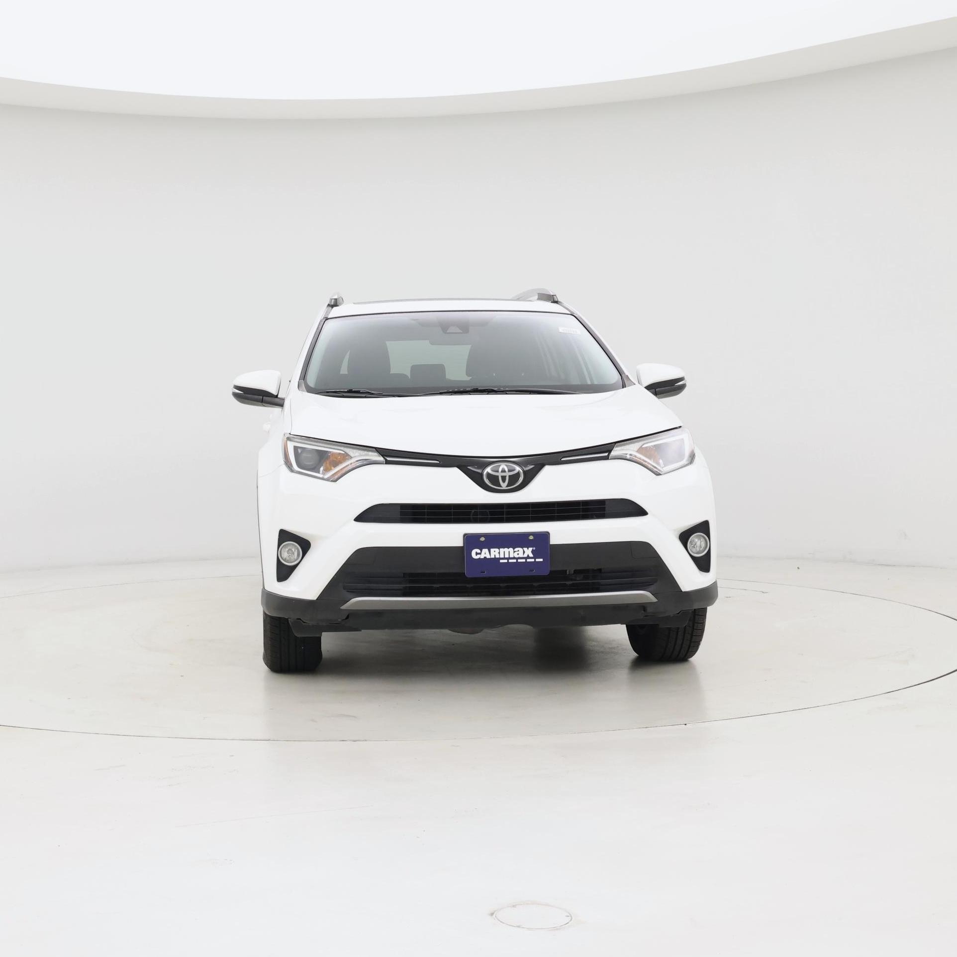 Thumbnail: 2018 Toyota RAV4 - 5