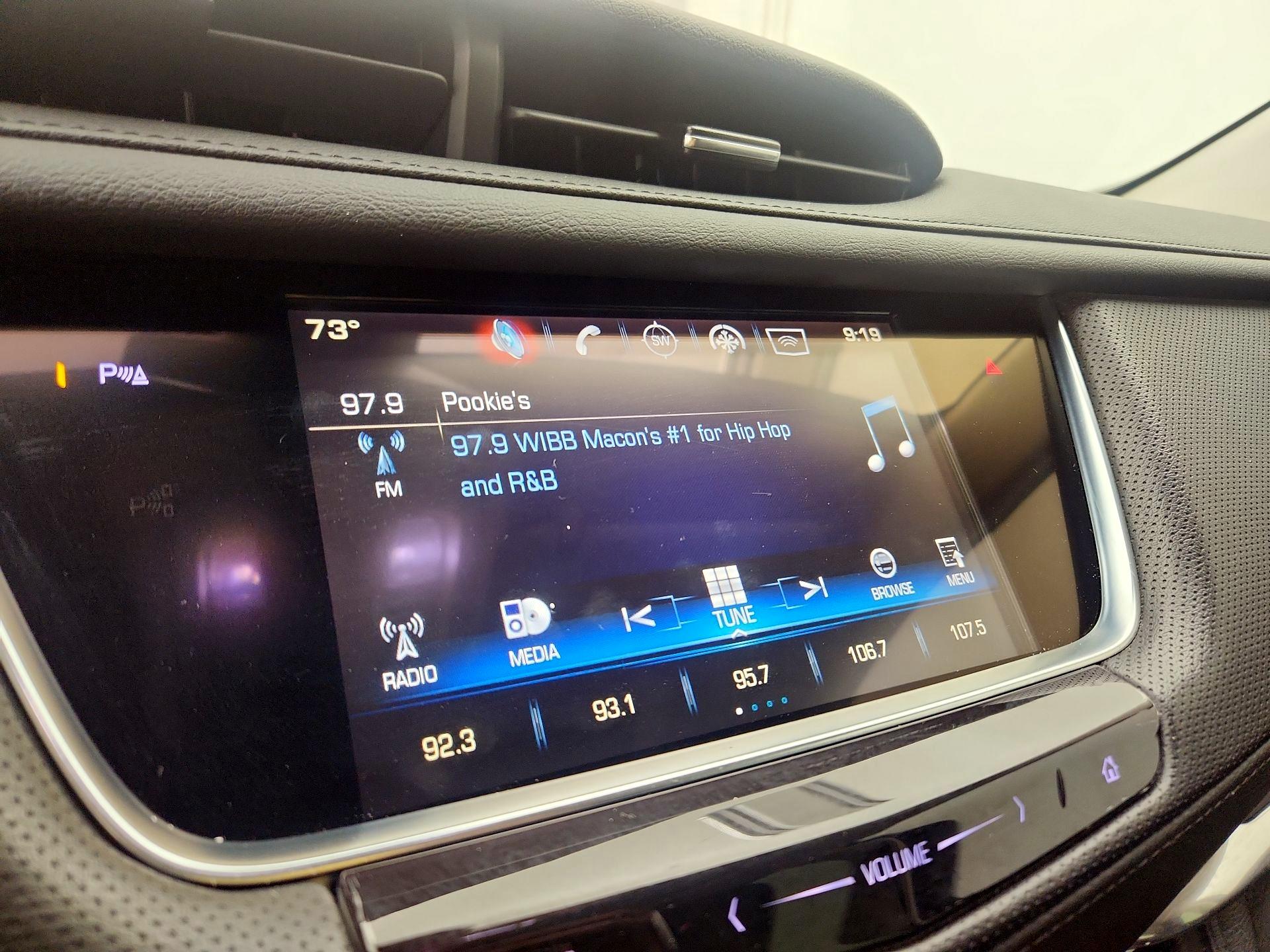 Thumbnail: 2019 Cadillac XT5 - 15