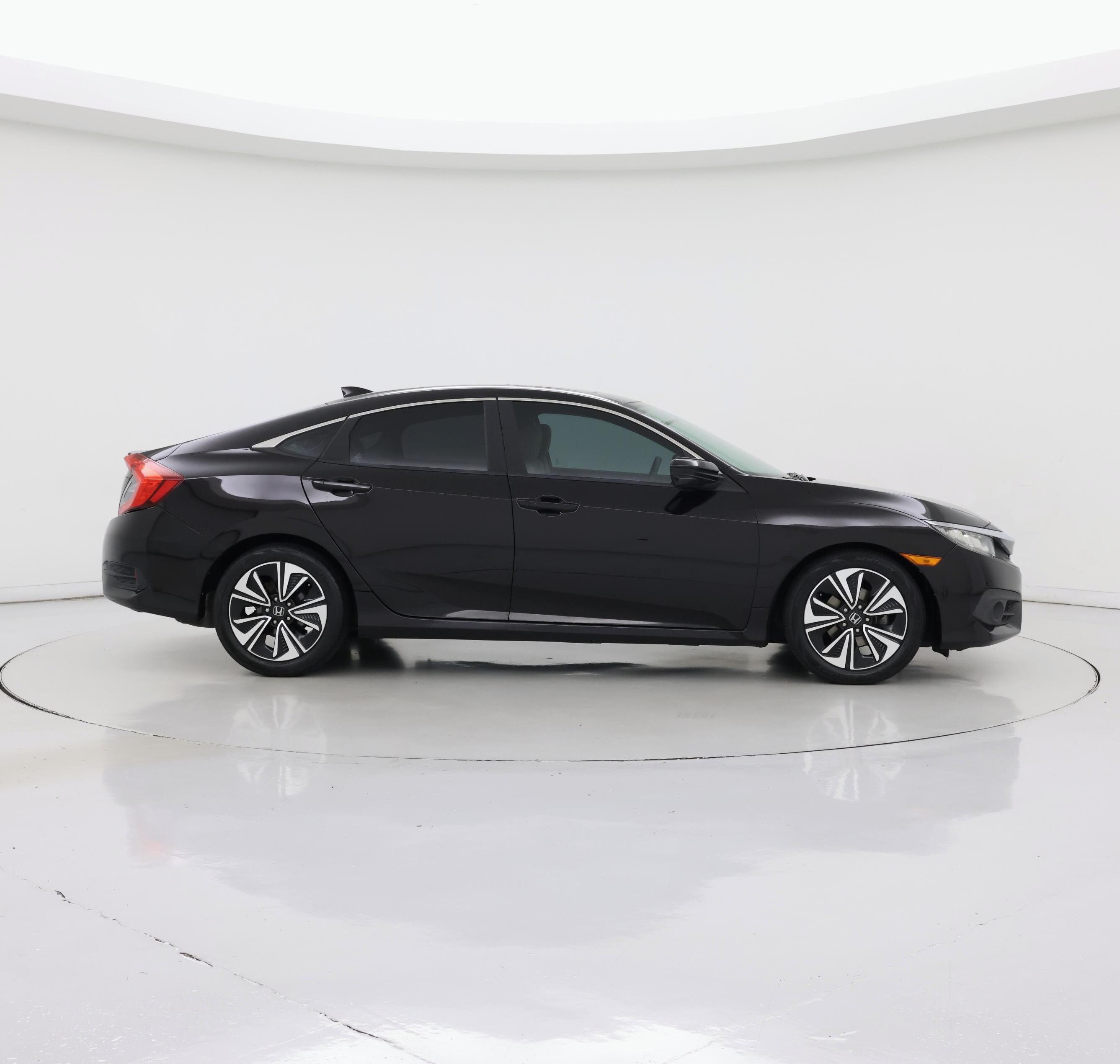 Thumbnail: 2016 Honda Civic - 7