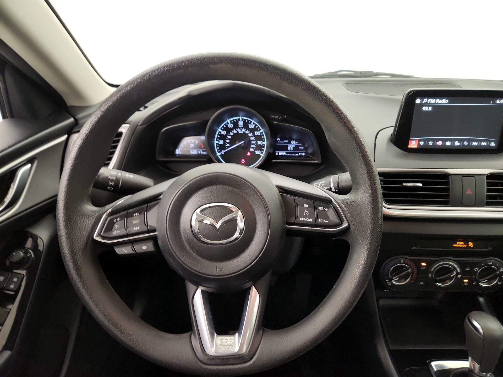 Thumbnail: 2017 Mazda Mazda3 - 10
