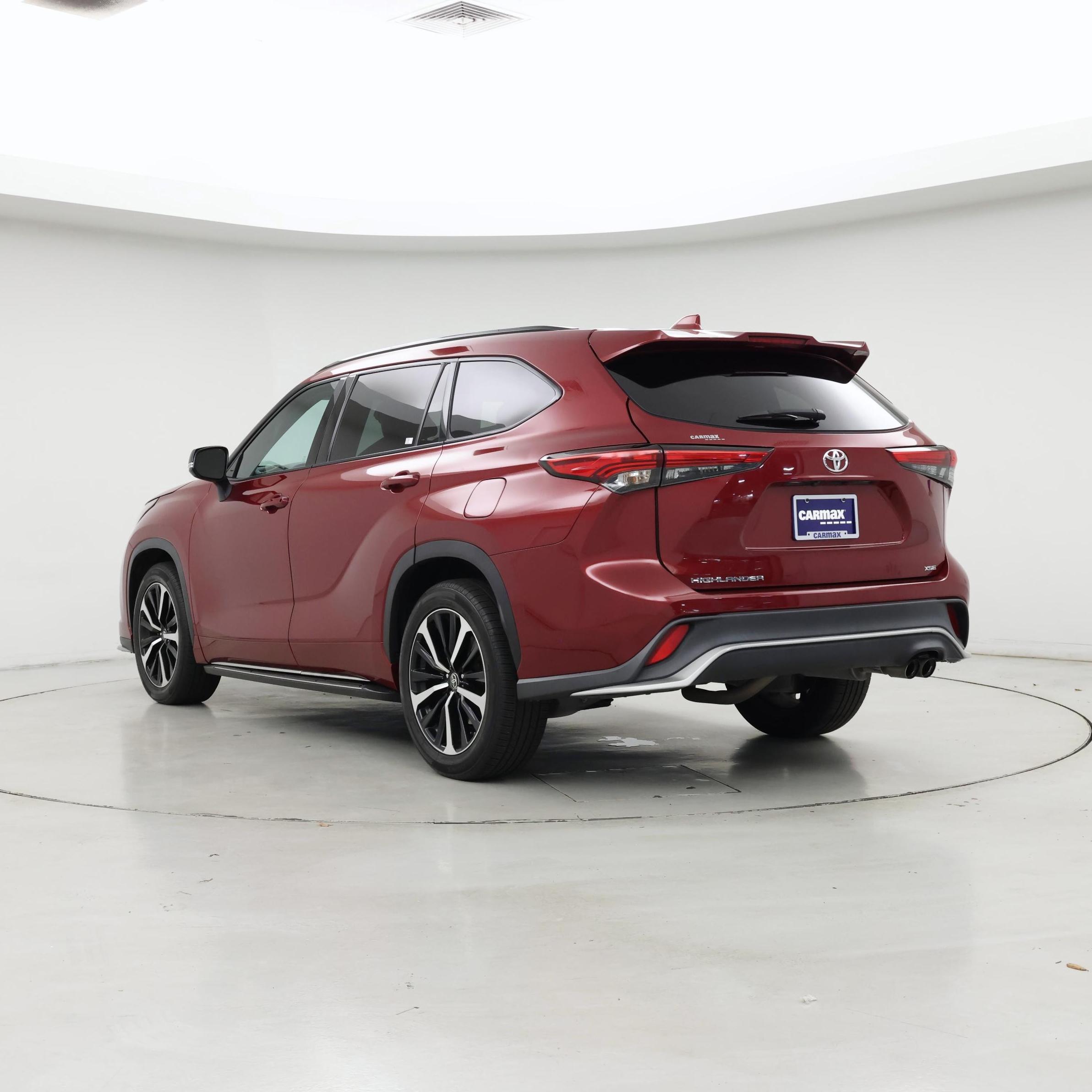 Thumbnail: 2021 Toyota Highlander - 2