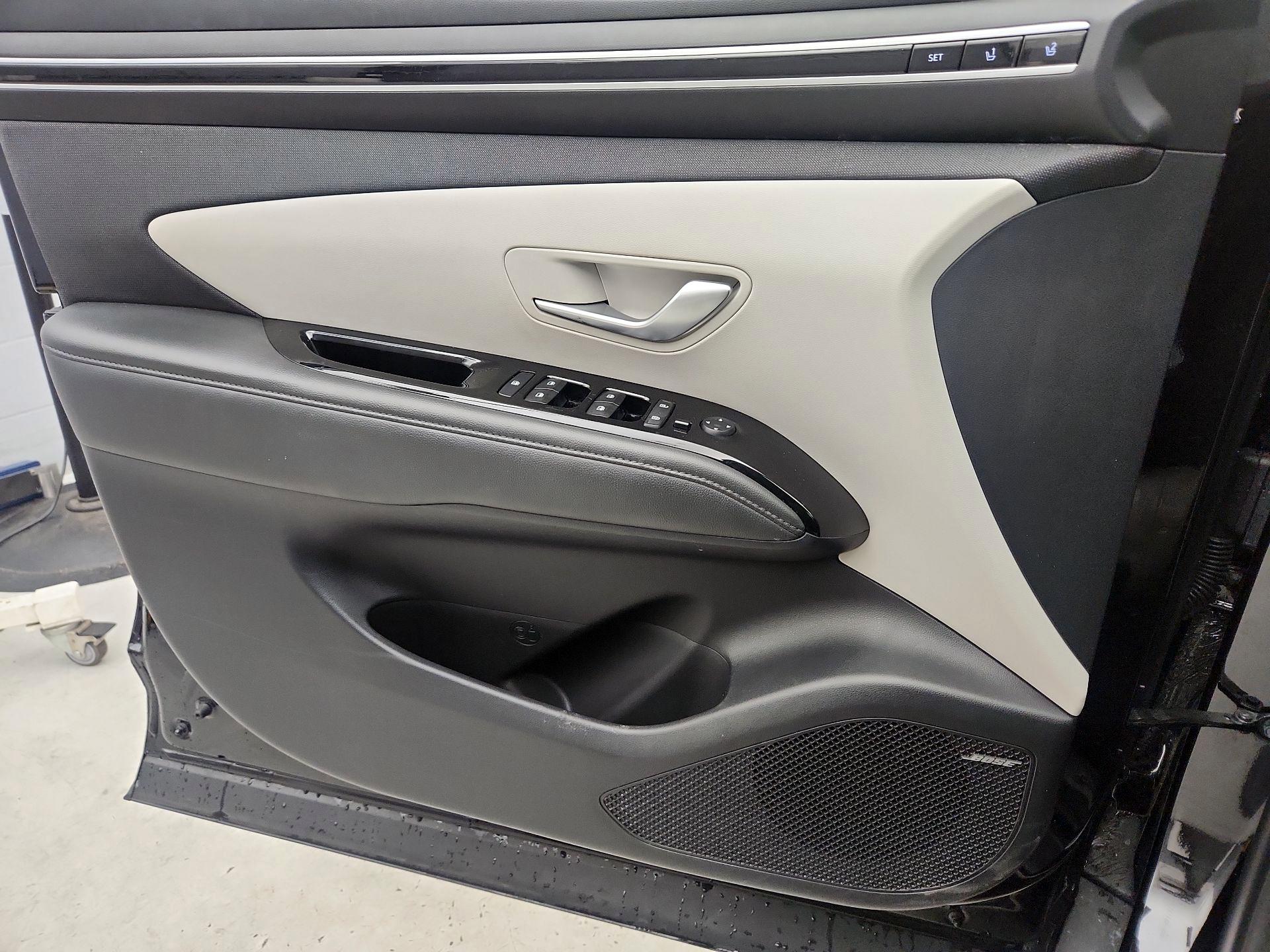 Thumbnail: 2022 Hyundai Tucson - 12