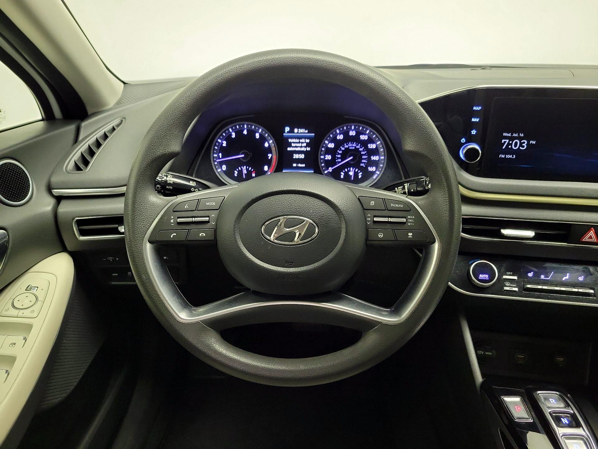 Thumbnail: 2023 Hyundai Sonata - 10